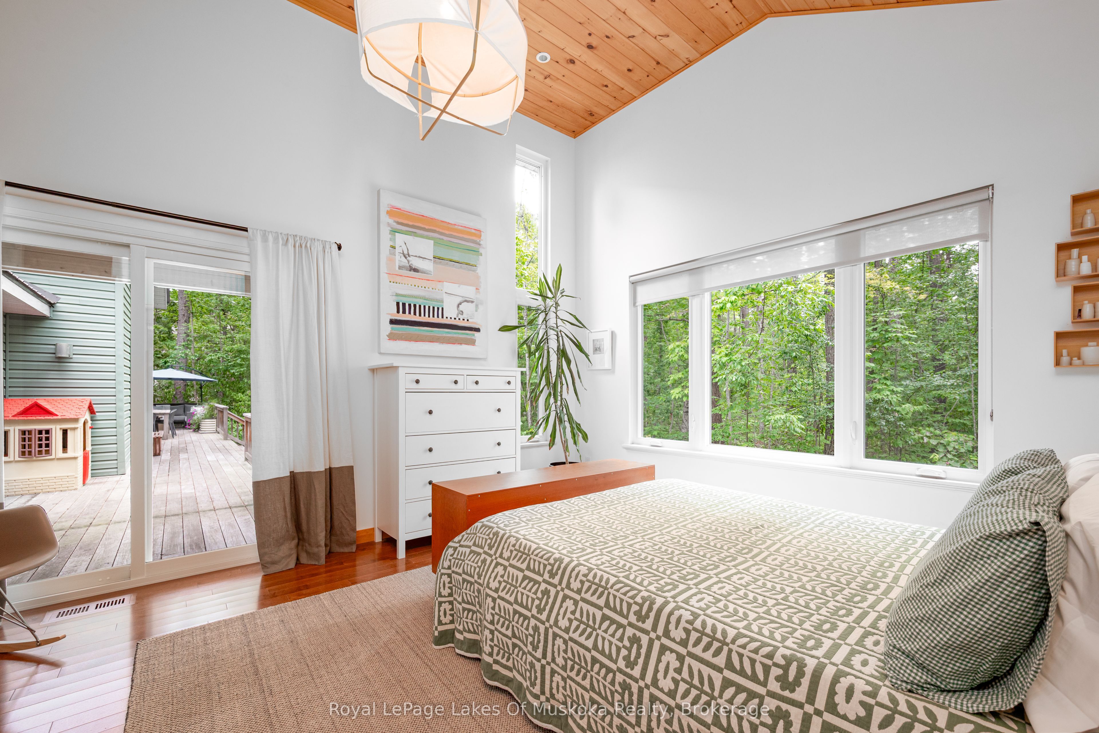 30 Forest Road Property Photo 25