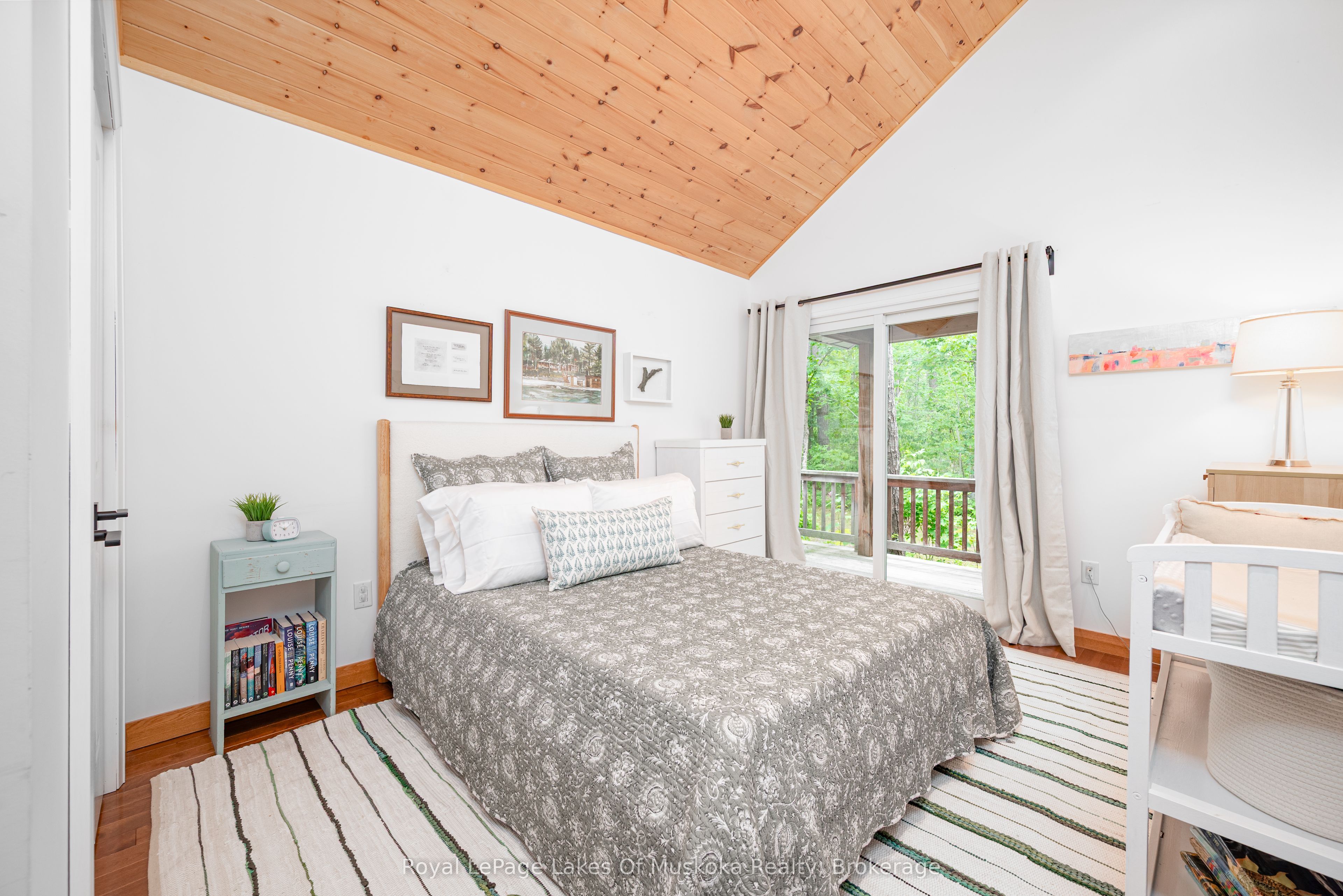 30 Forest Road Property Photo 32