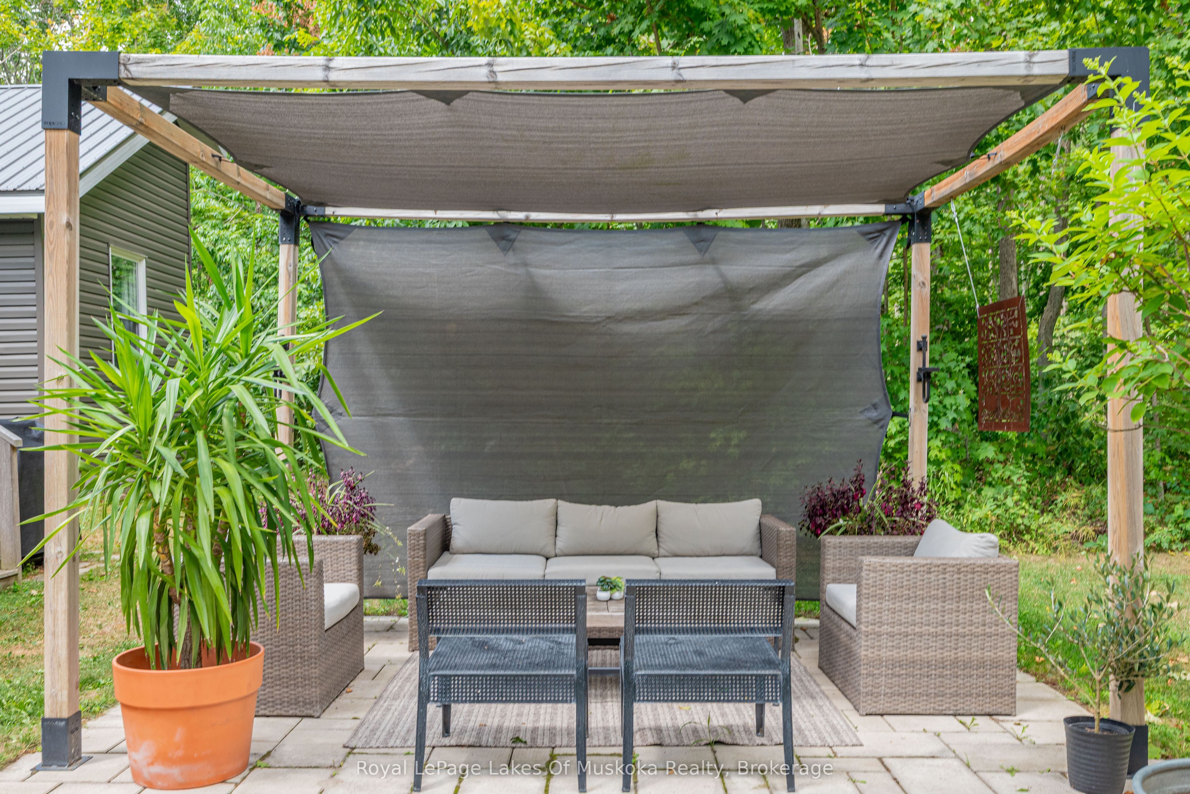 30 Forest Road Property Photo 40