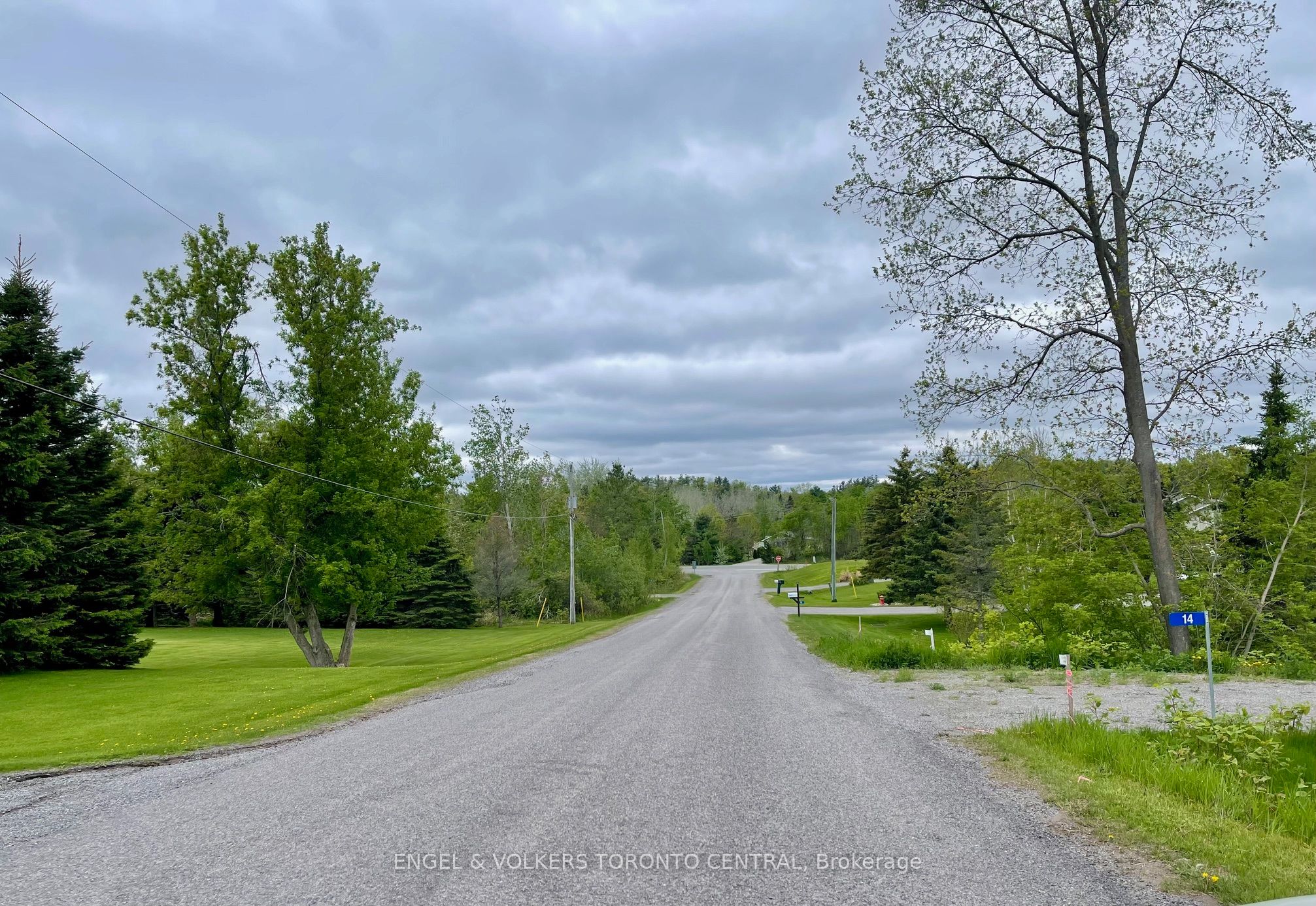 14 Winter Road Property Photo 10