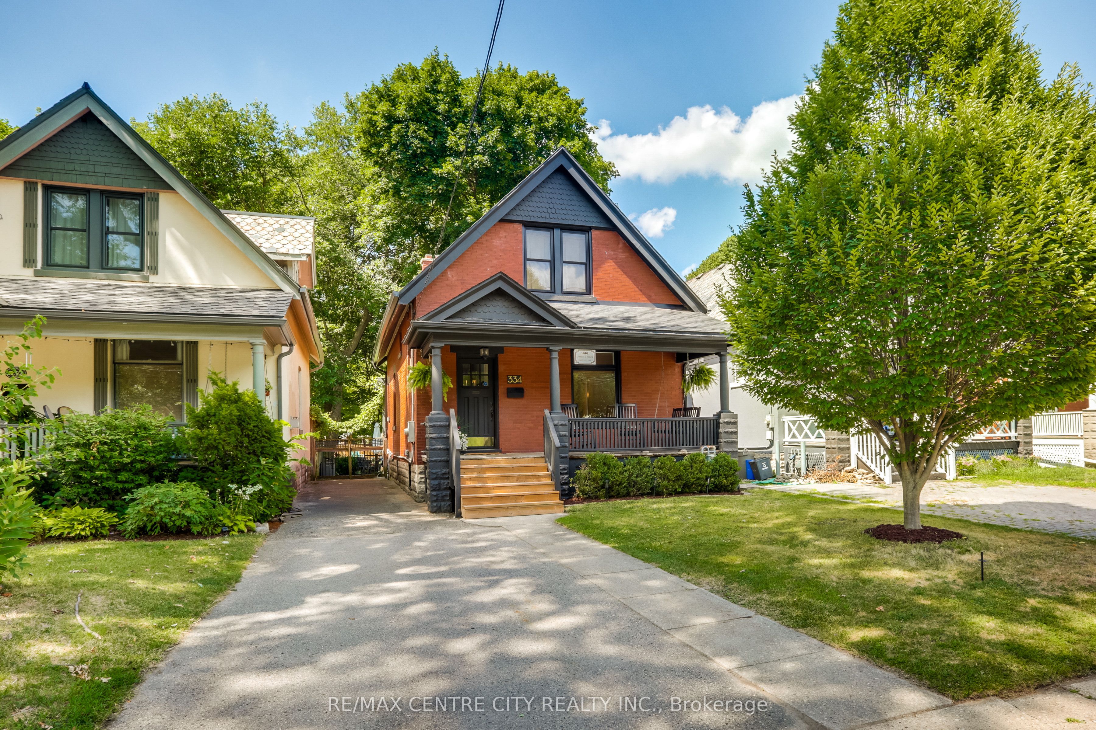 334 Cheapside St Property Photo 1