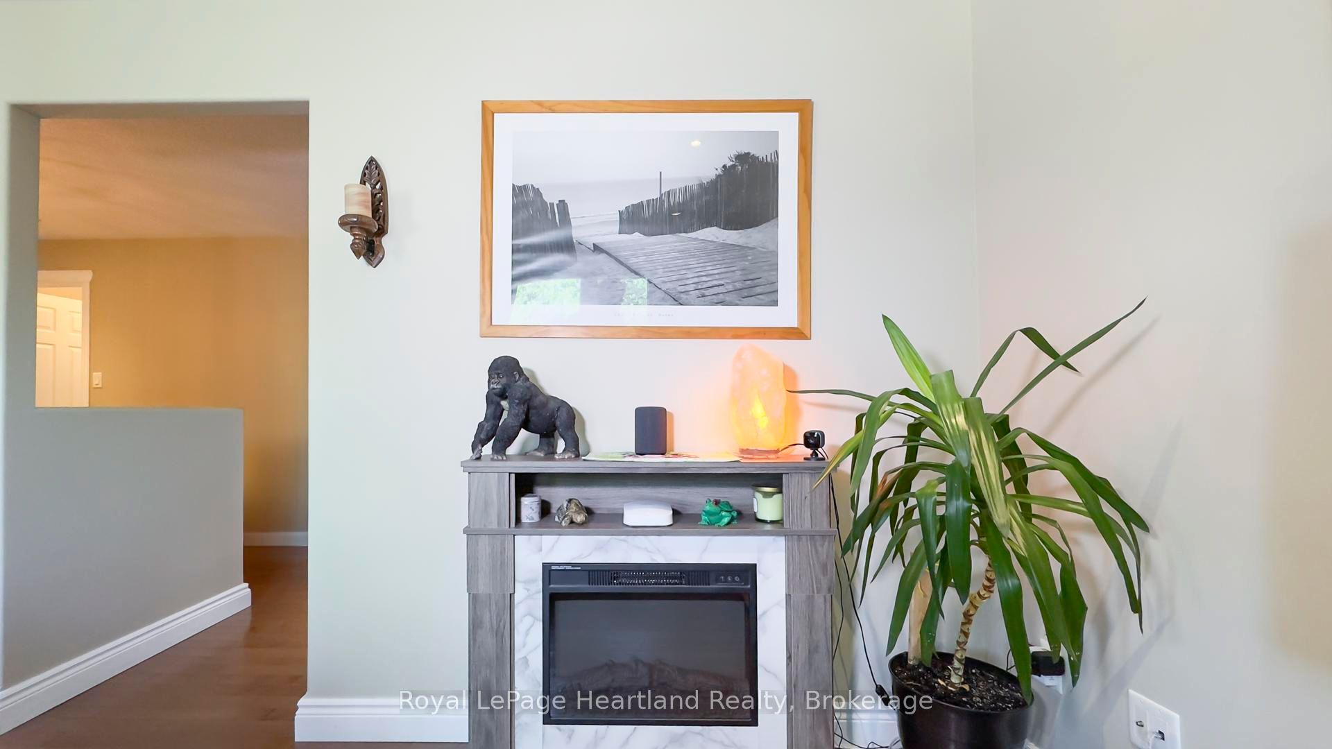 39 Balvina Drive W Property Photo 9