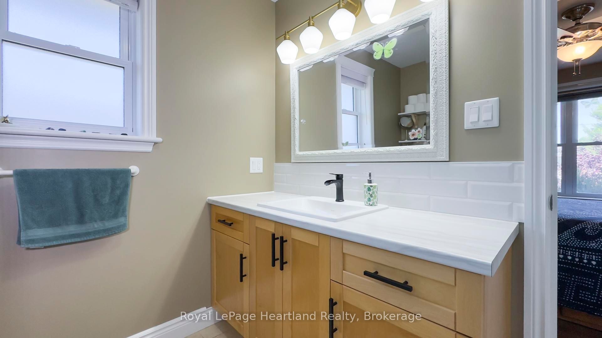 39 Balvina Drive W Property Photo 26