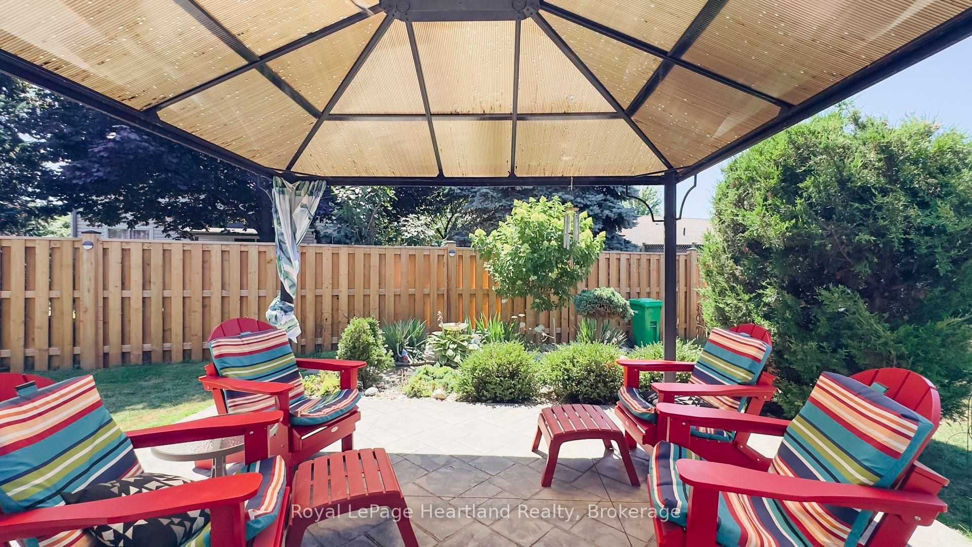 39 Balvina Drive W Property Photo 44