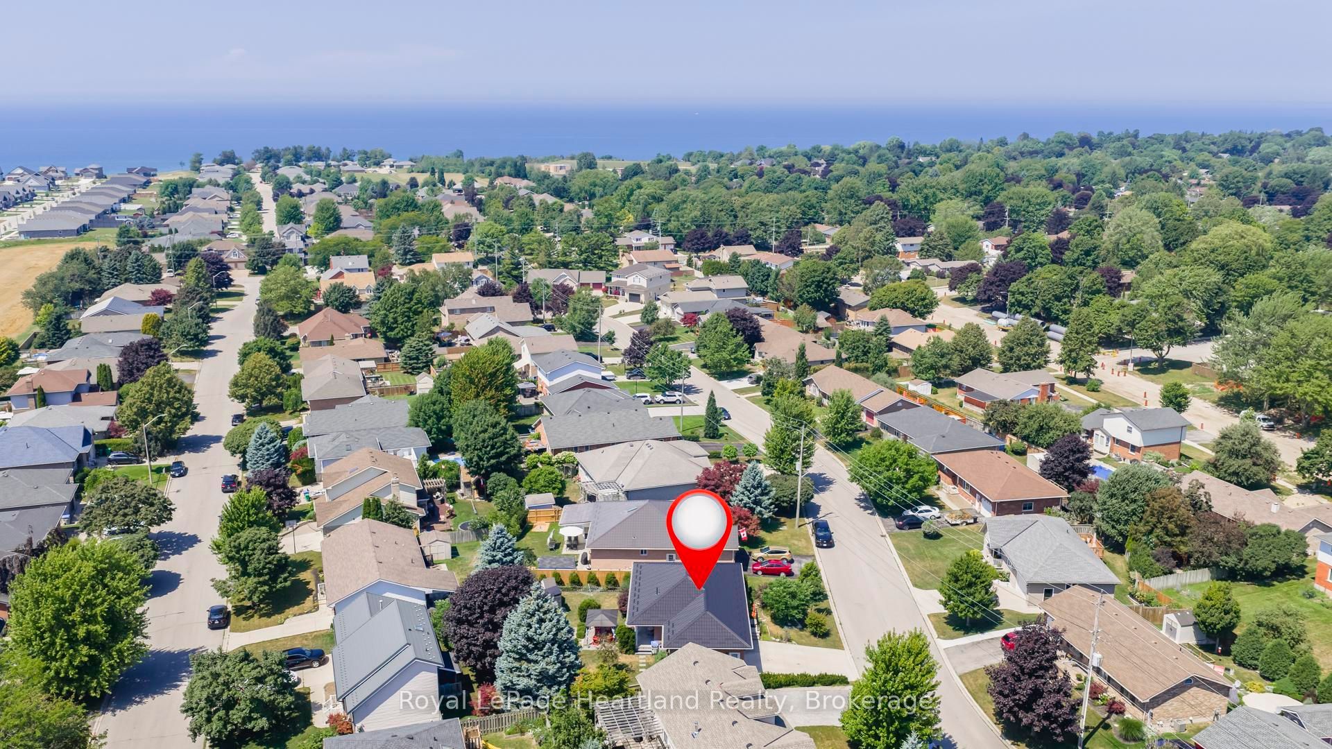 39 Balvina Drive W Property Photo 47