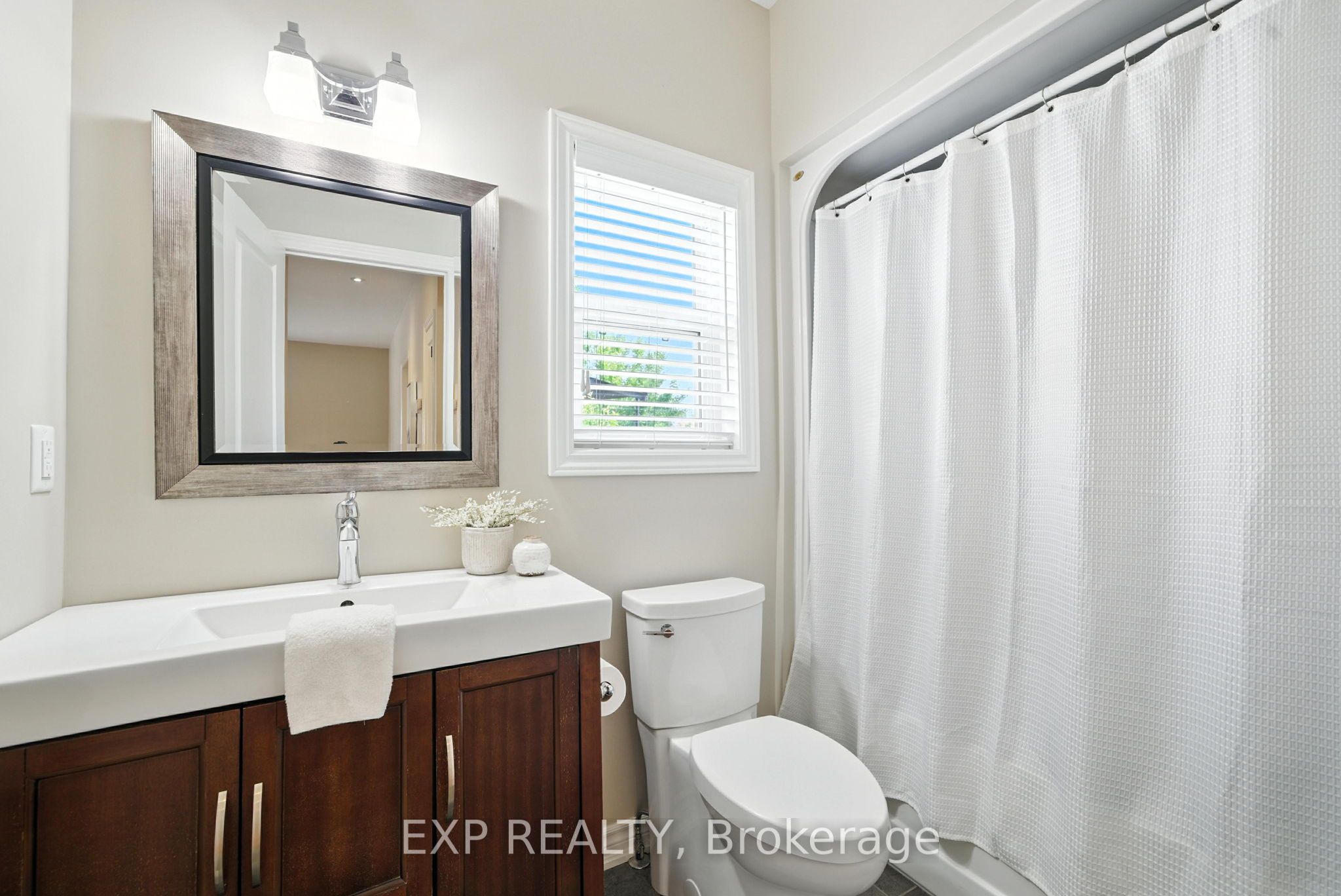 231 Rollings Street Property Photo 23
