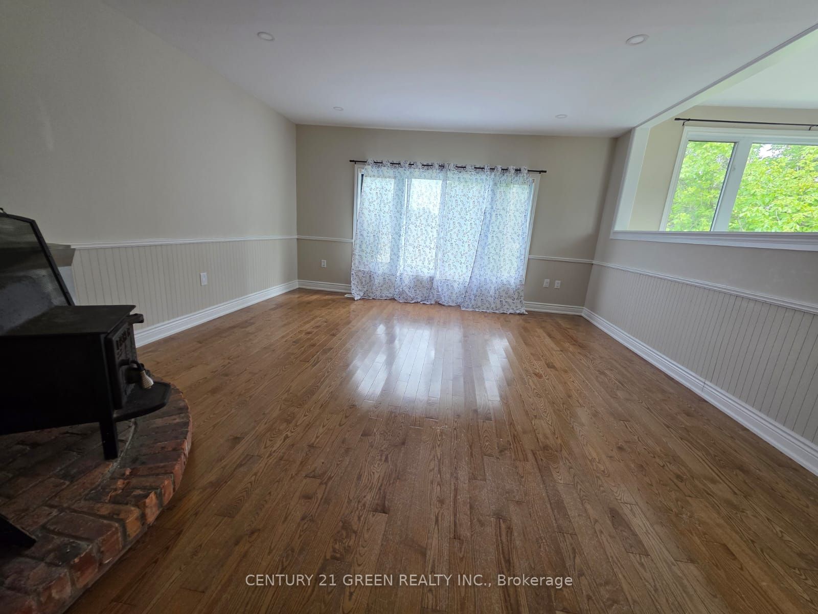 418 Mountain Road Property Photo 9