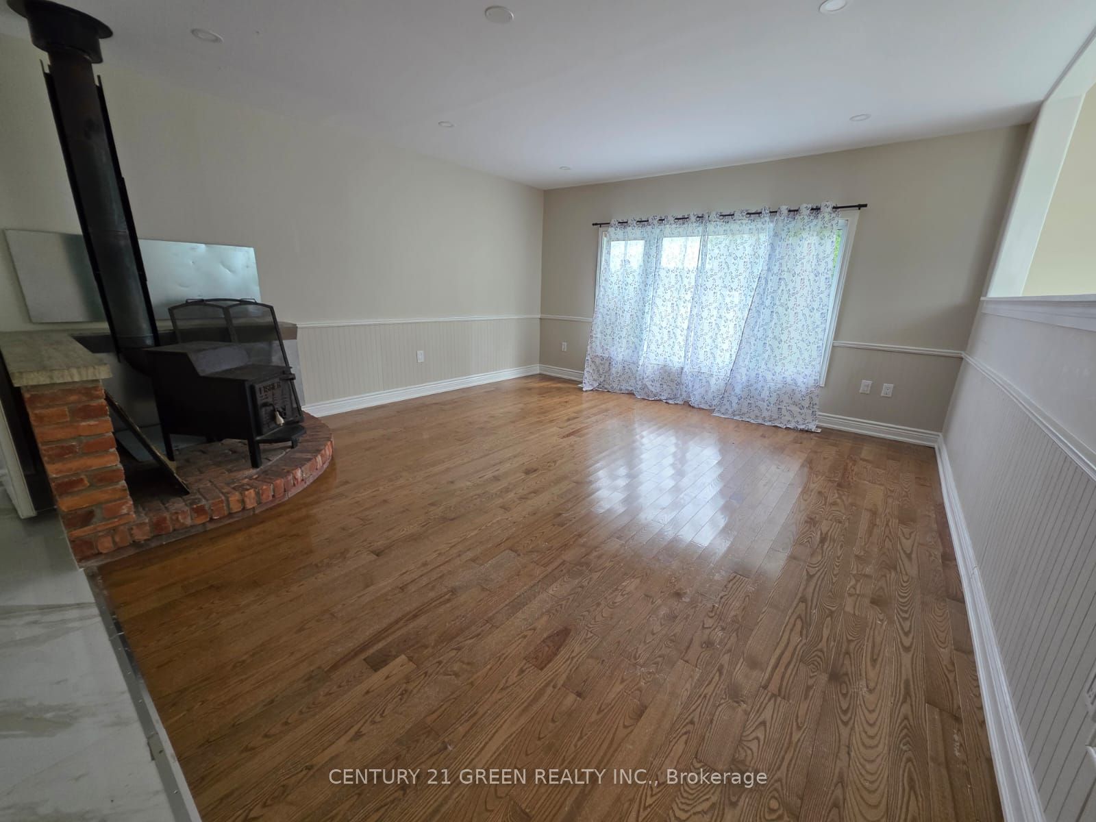 418 Mountain Road Property Photo 11