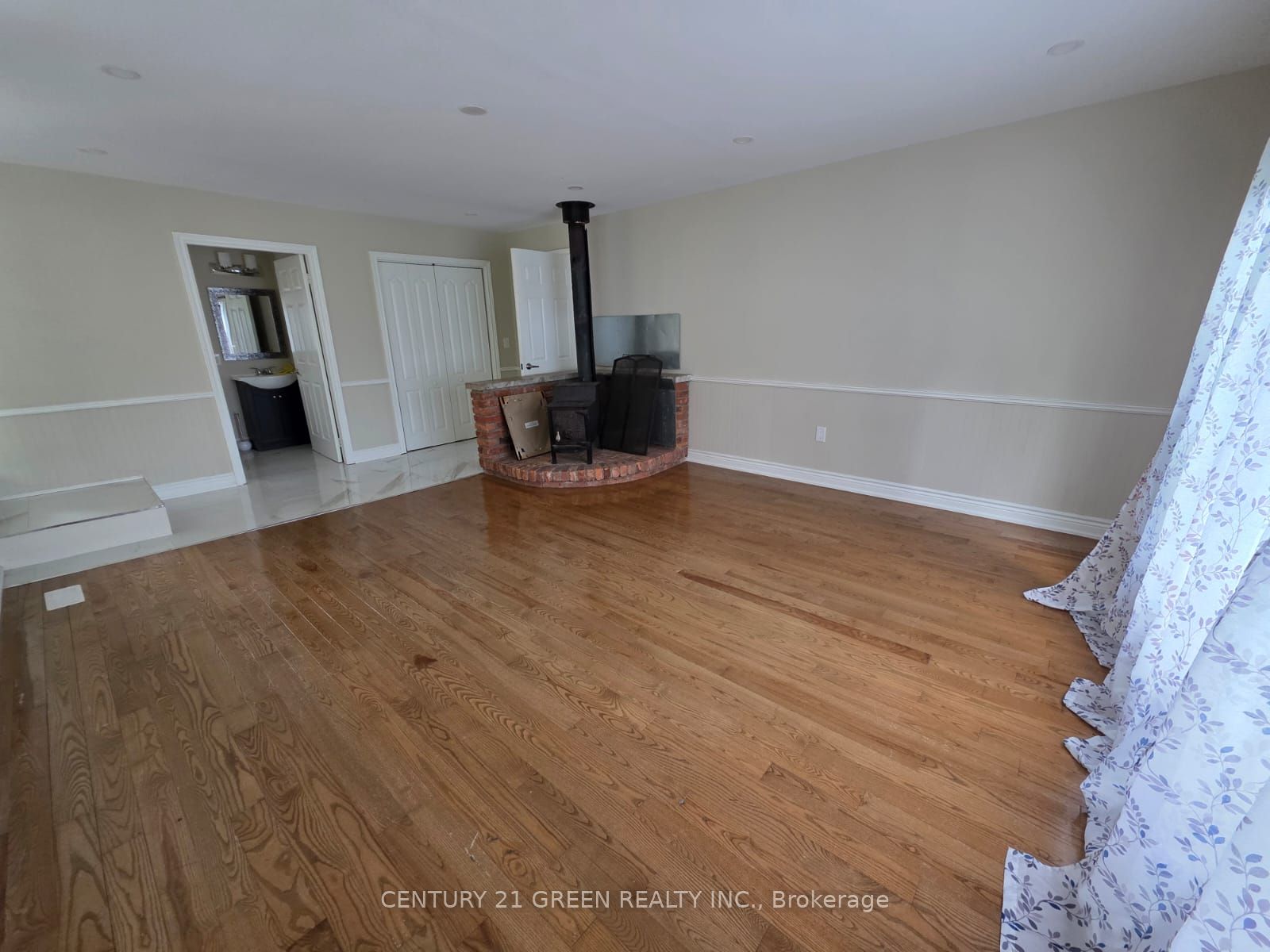 418 Mountain Road Property Photo 12