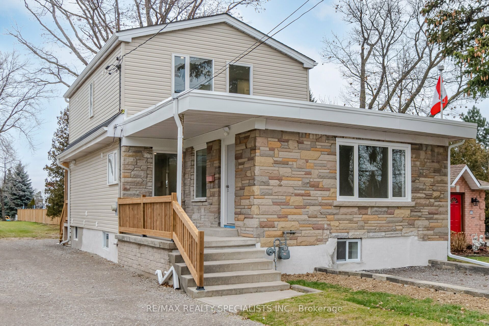 9 Frances Avenue Property Photo 1