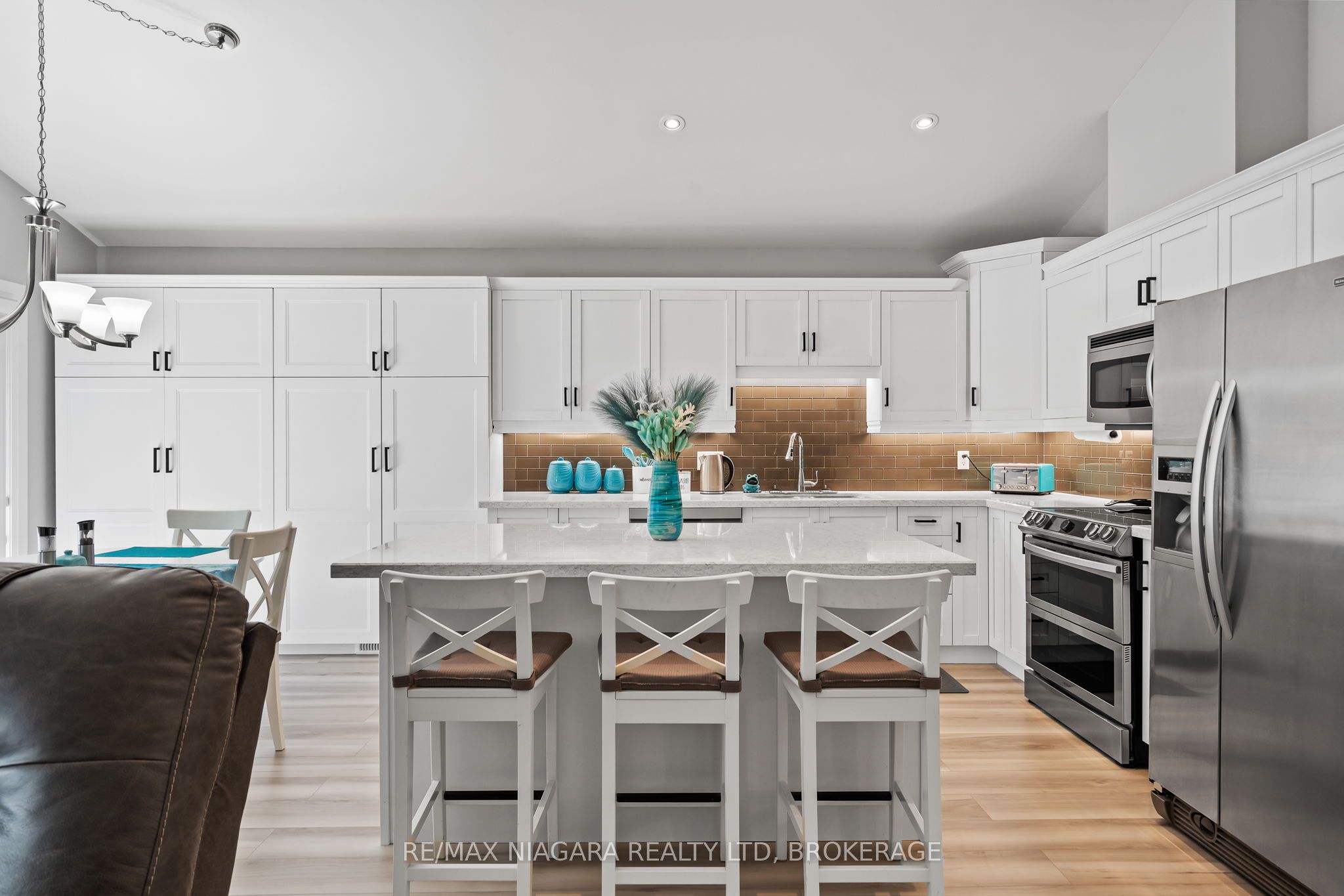 7 Gibson Place 35 Property Photo 11