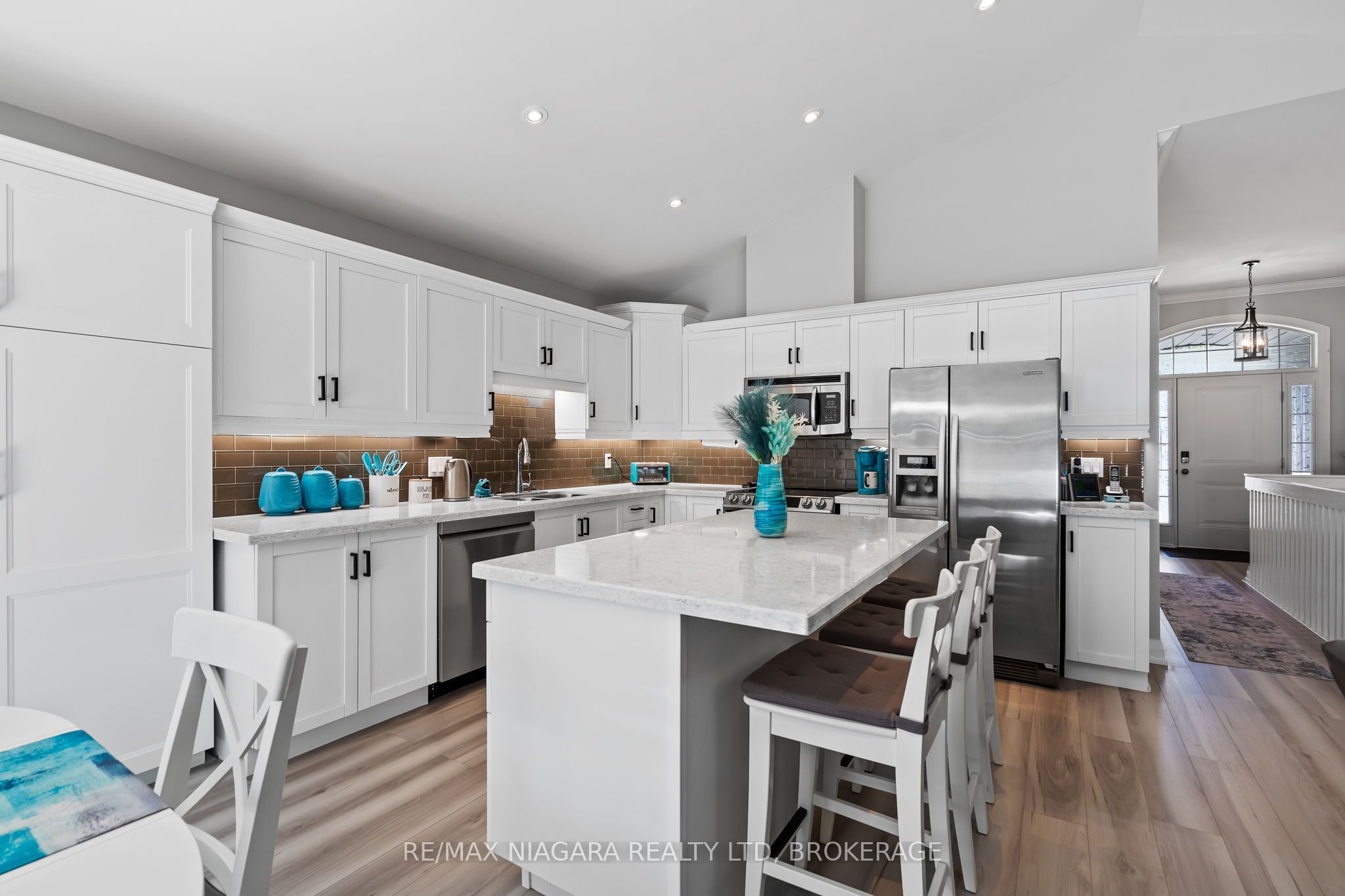 7 Gibson Place 35 Property Photo 12