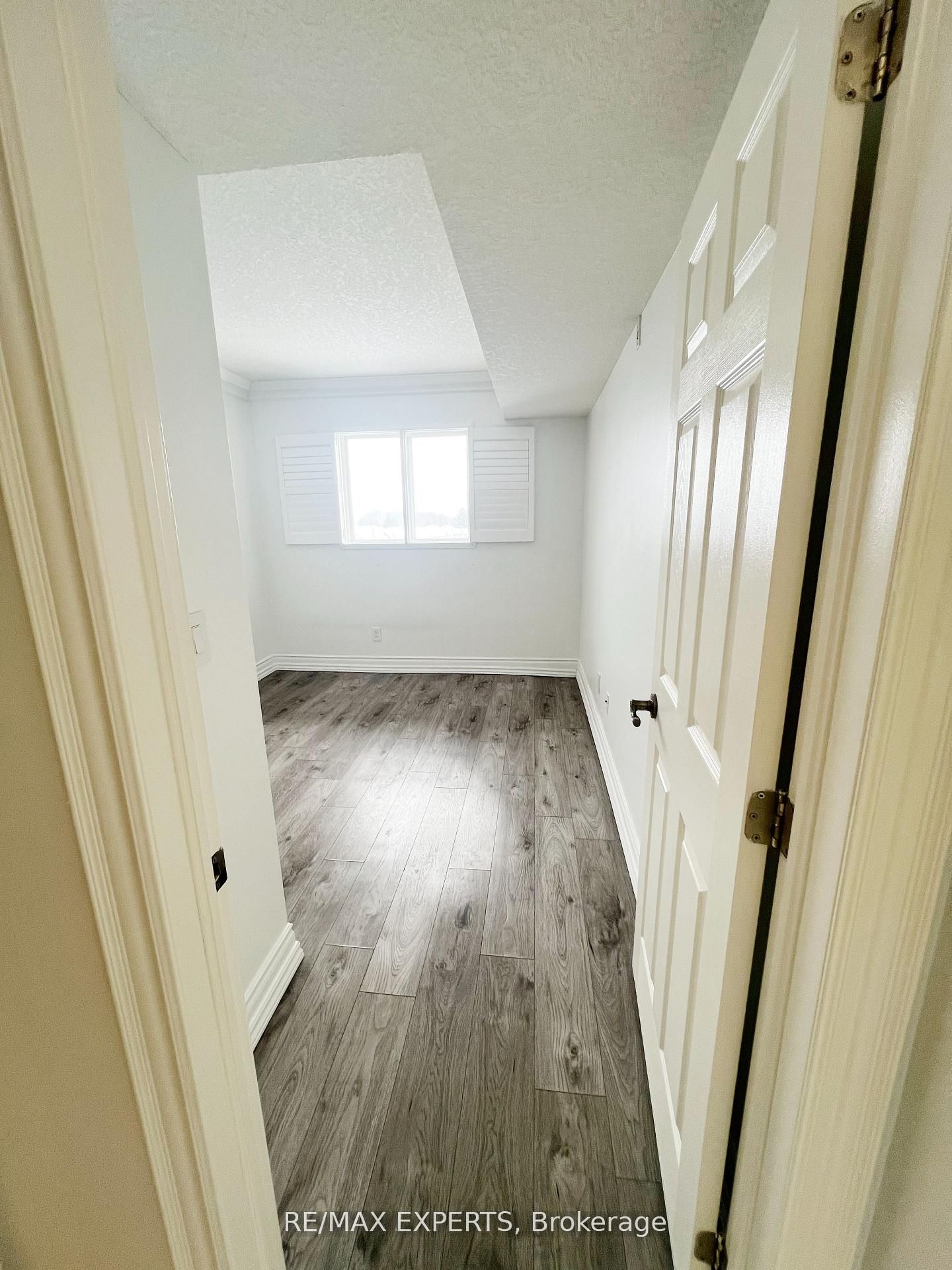 345 Briarmeadow Drive 404 Property Photo 17