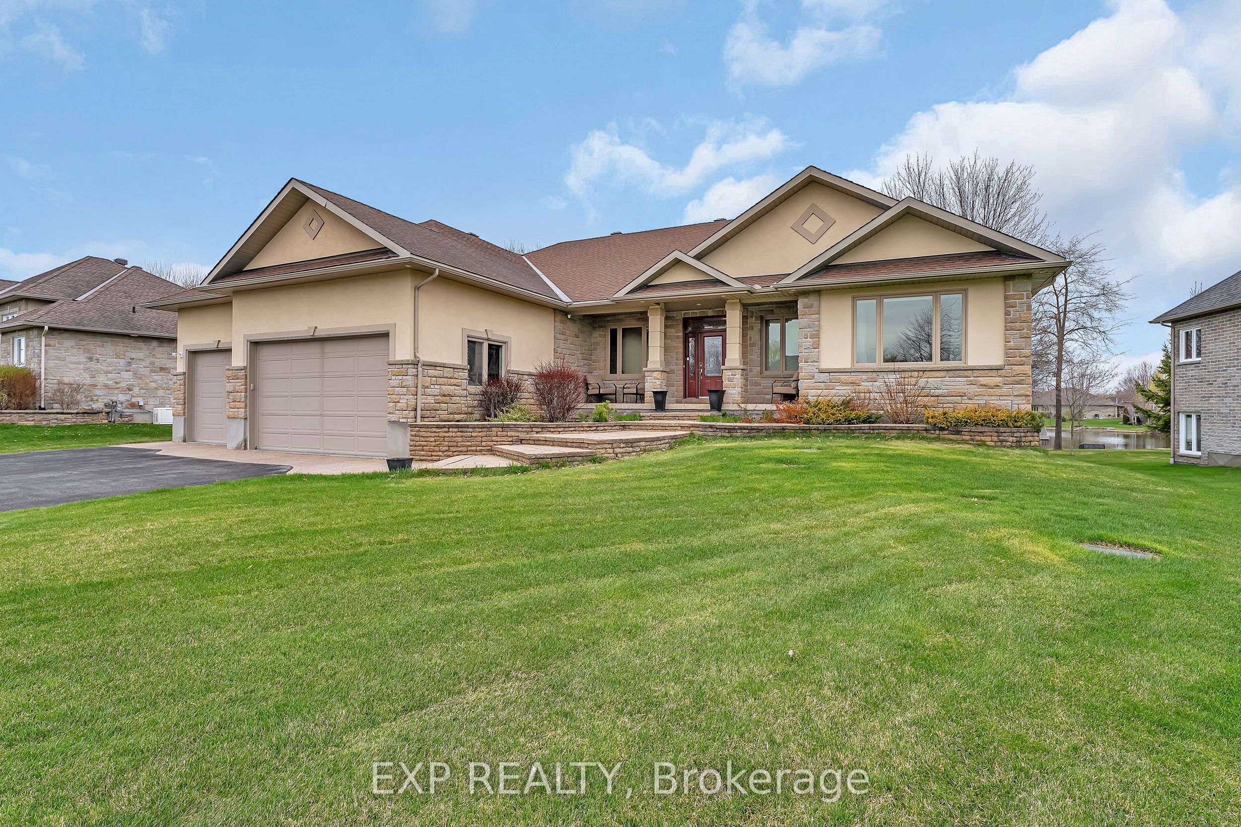 6703 Suncrest Drive Property Photo 1