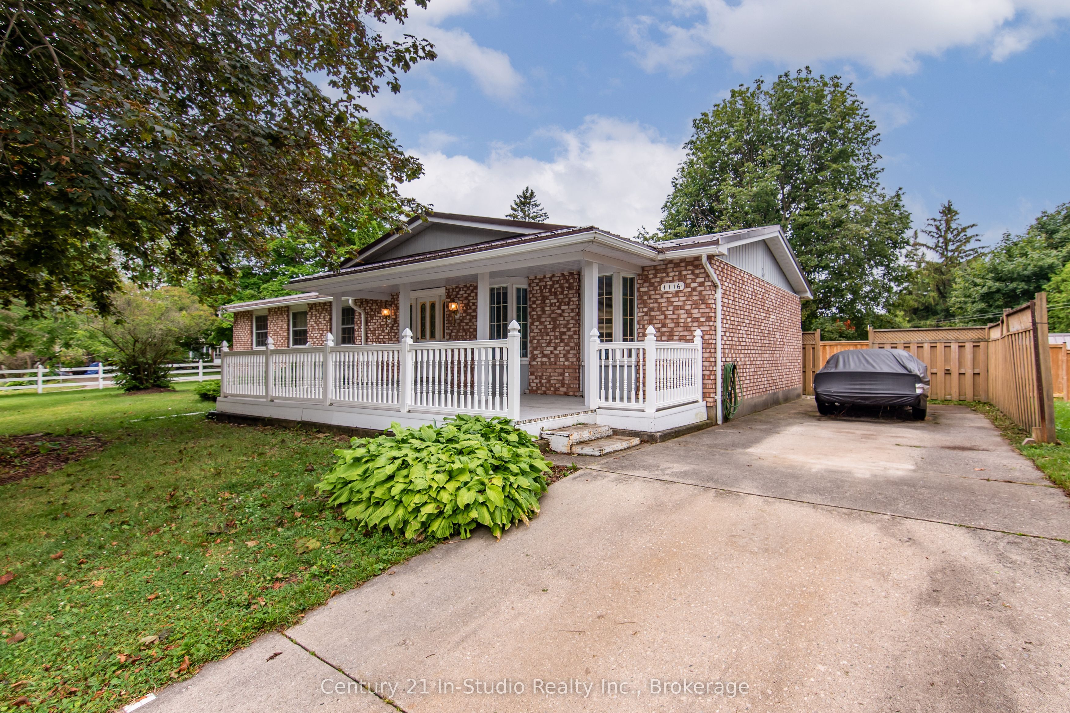 1116 Milne Drive Property Photo 1