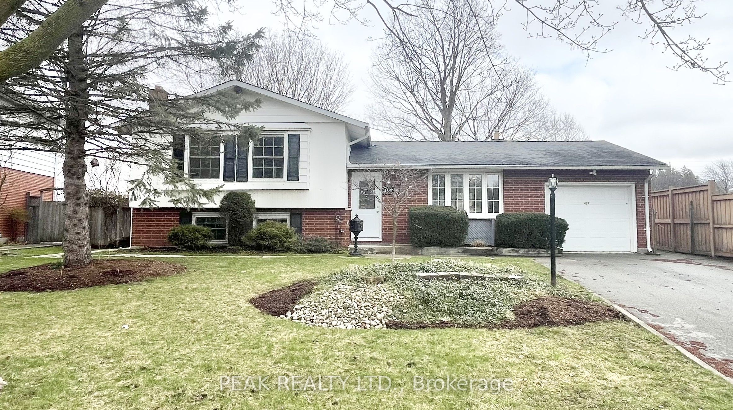 497 Regal Drive Property Photo 1