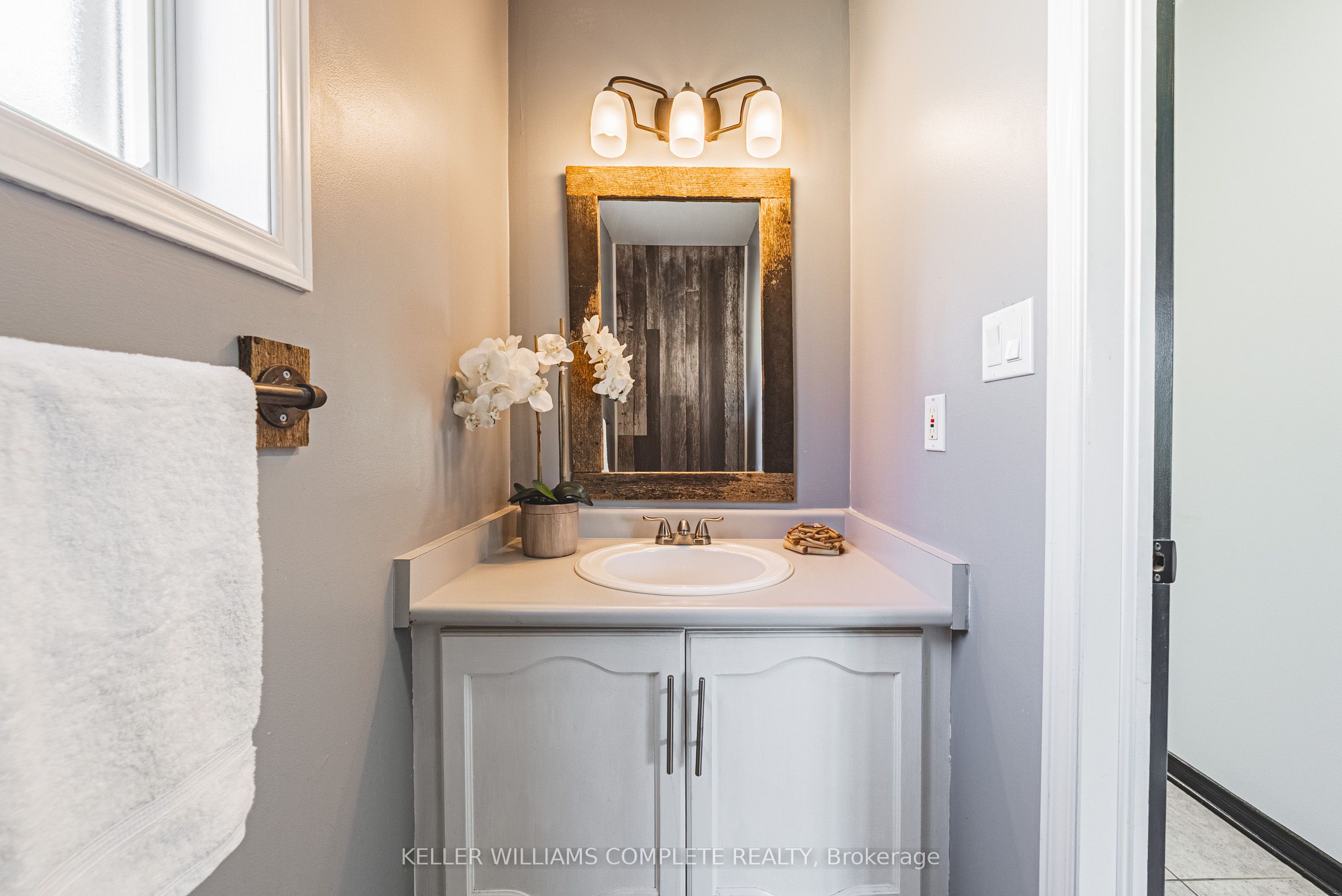 4492 Weltman Way Property Photo 5