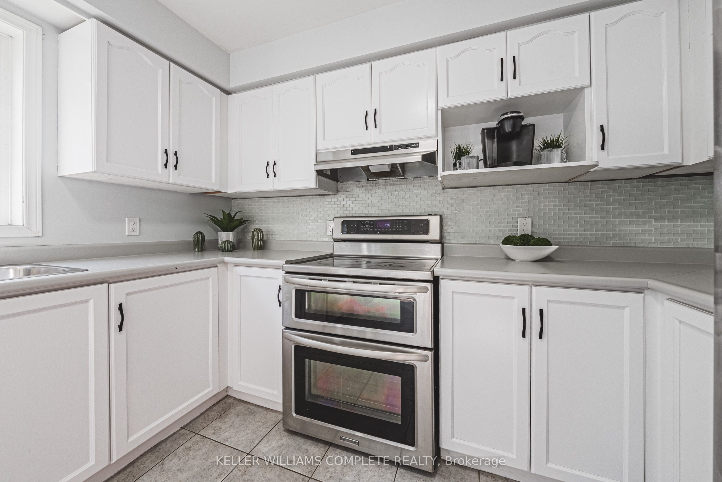 4492 Weltman Way Property Photo 15