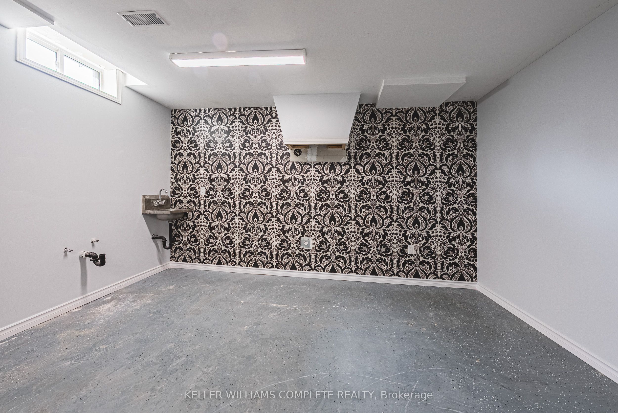 4492 Weltman Way Property Photo 34