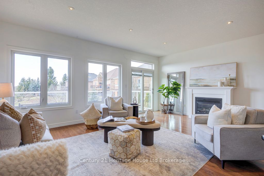 2 Green Gable Place Property Photo 13