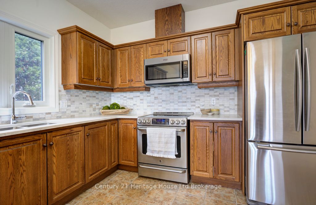 2 Green Gable Place Property Photo 19