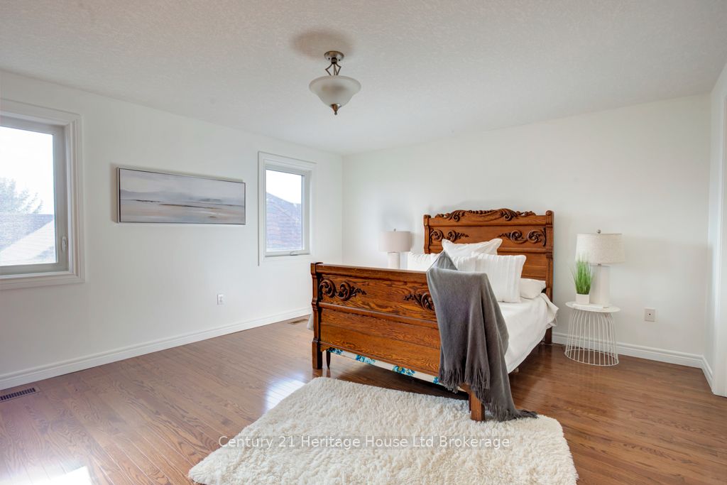 2 Green Gable Place Property Photo 26