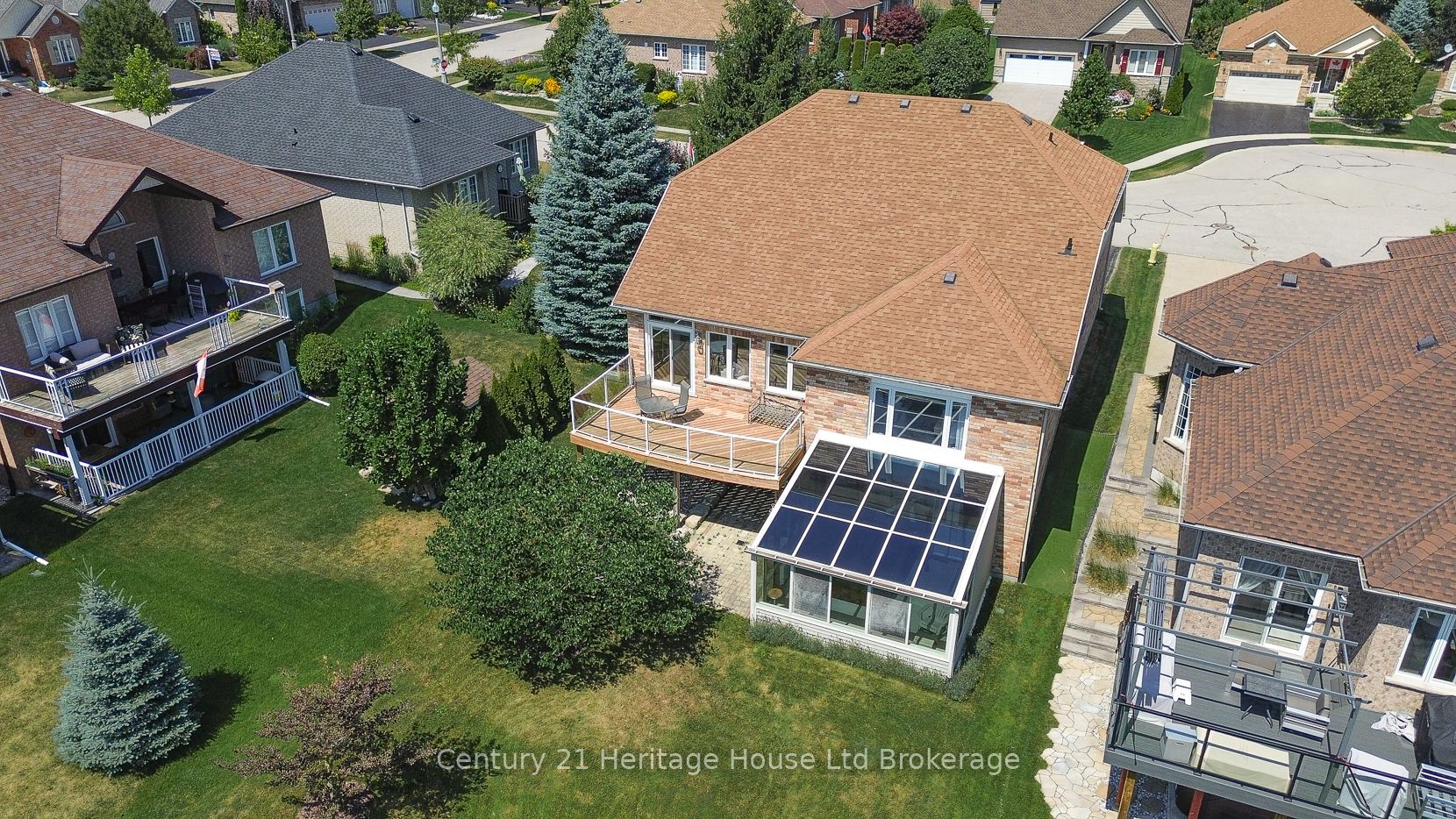 2 Green Gable Place Property Photo 31