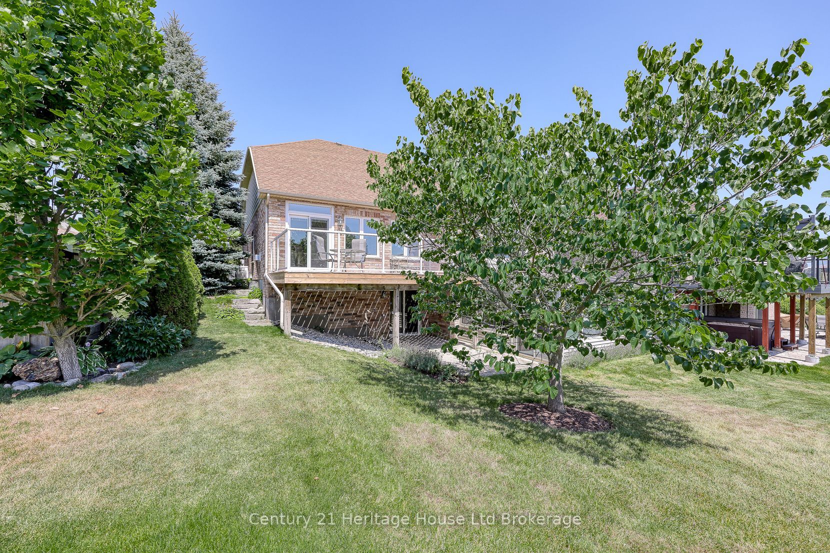 2 Green Gable Place Property Photo 33