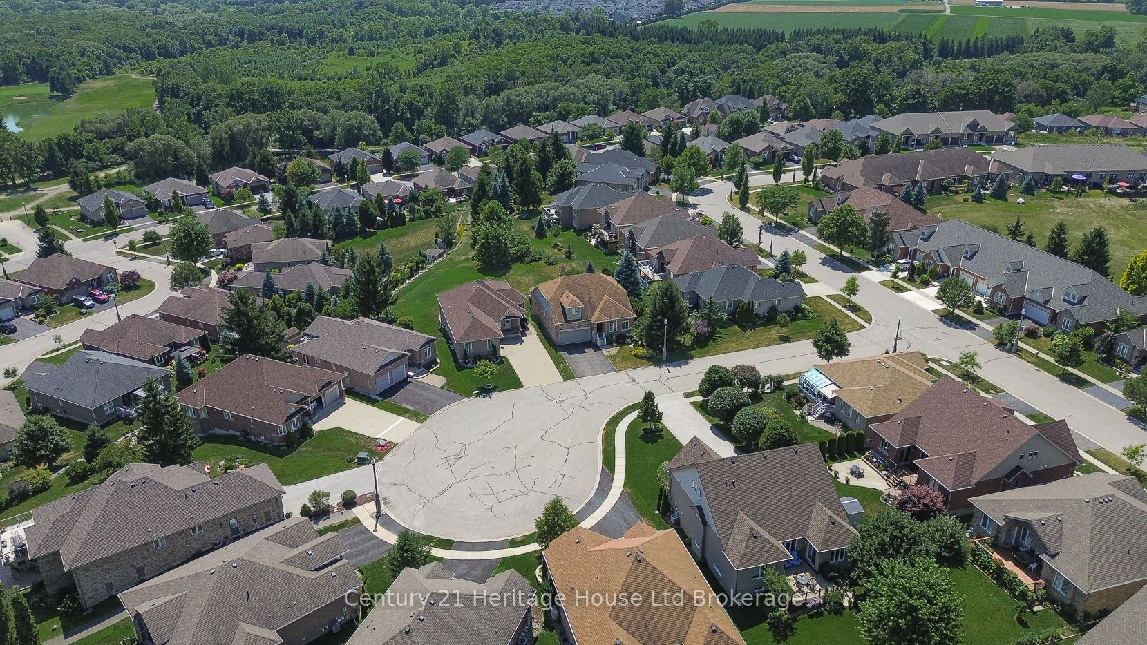 2 Green Gable Place Property Photo 39