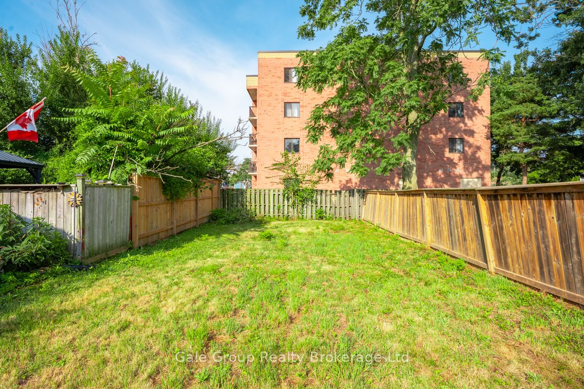34 Prince St N Property Photo