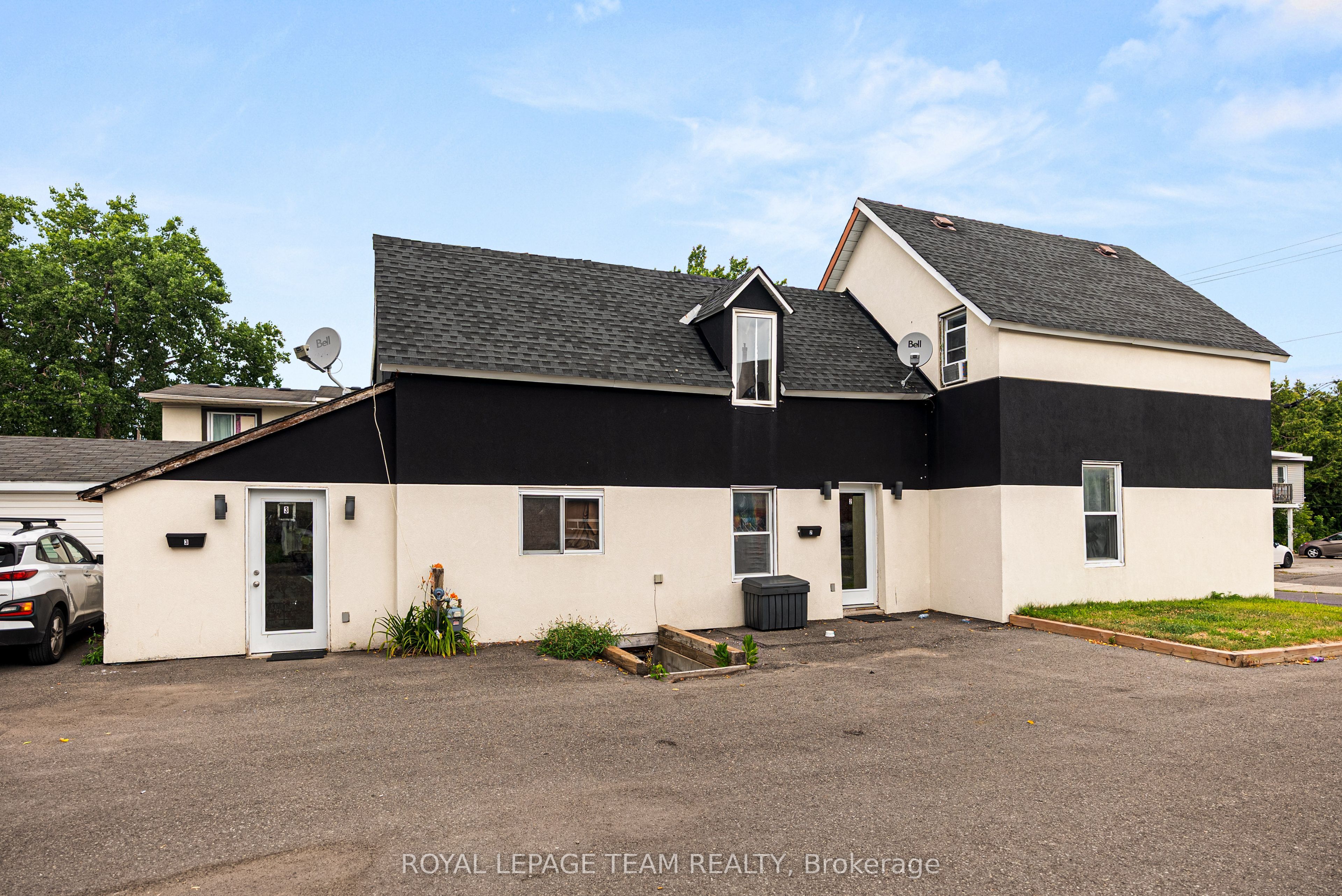 250 Hannah Street Property Photo 3