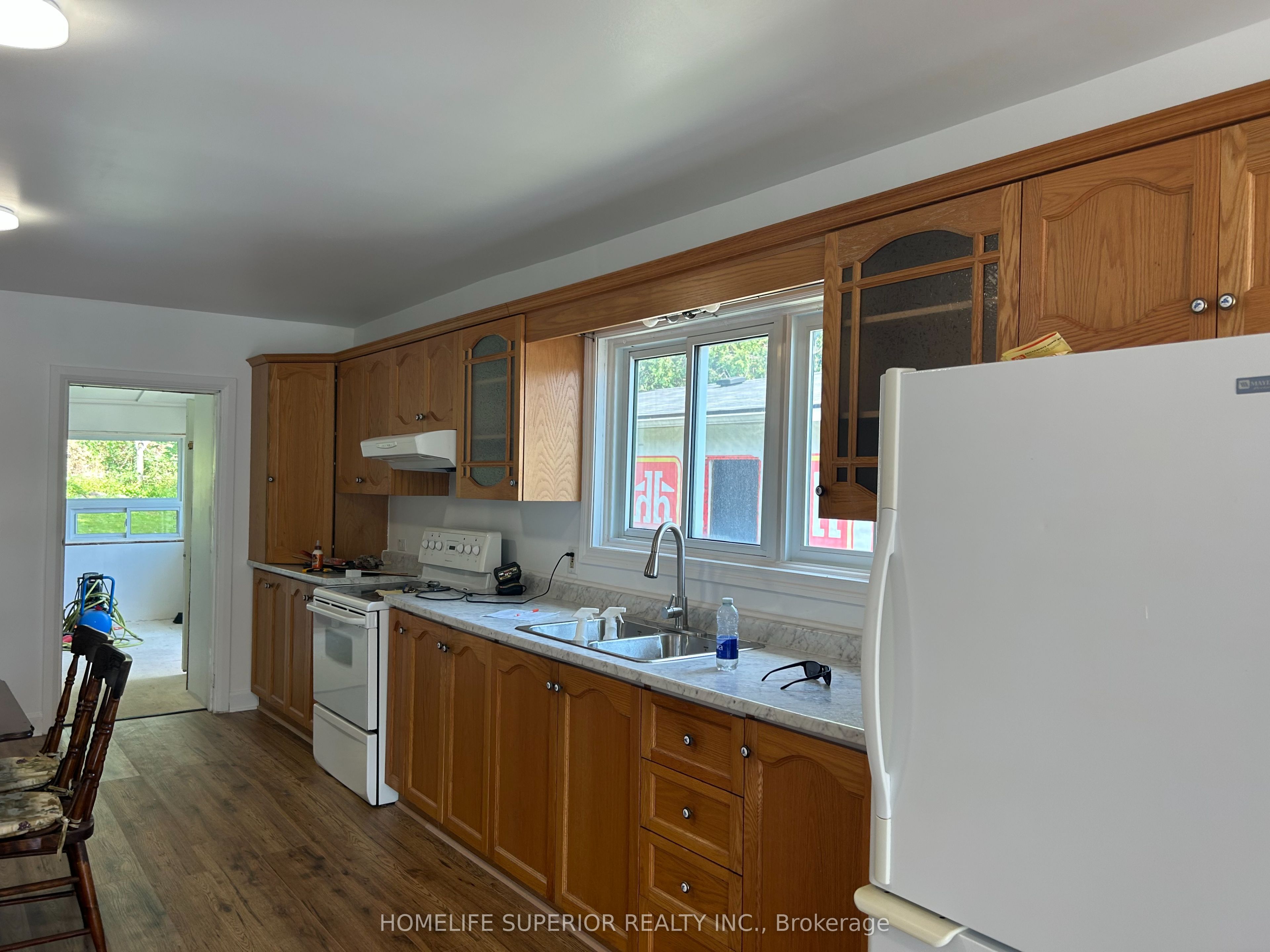 10 Main Street N Property Photo 8