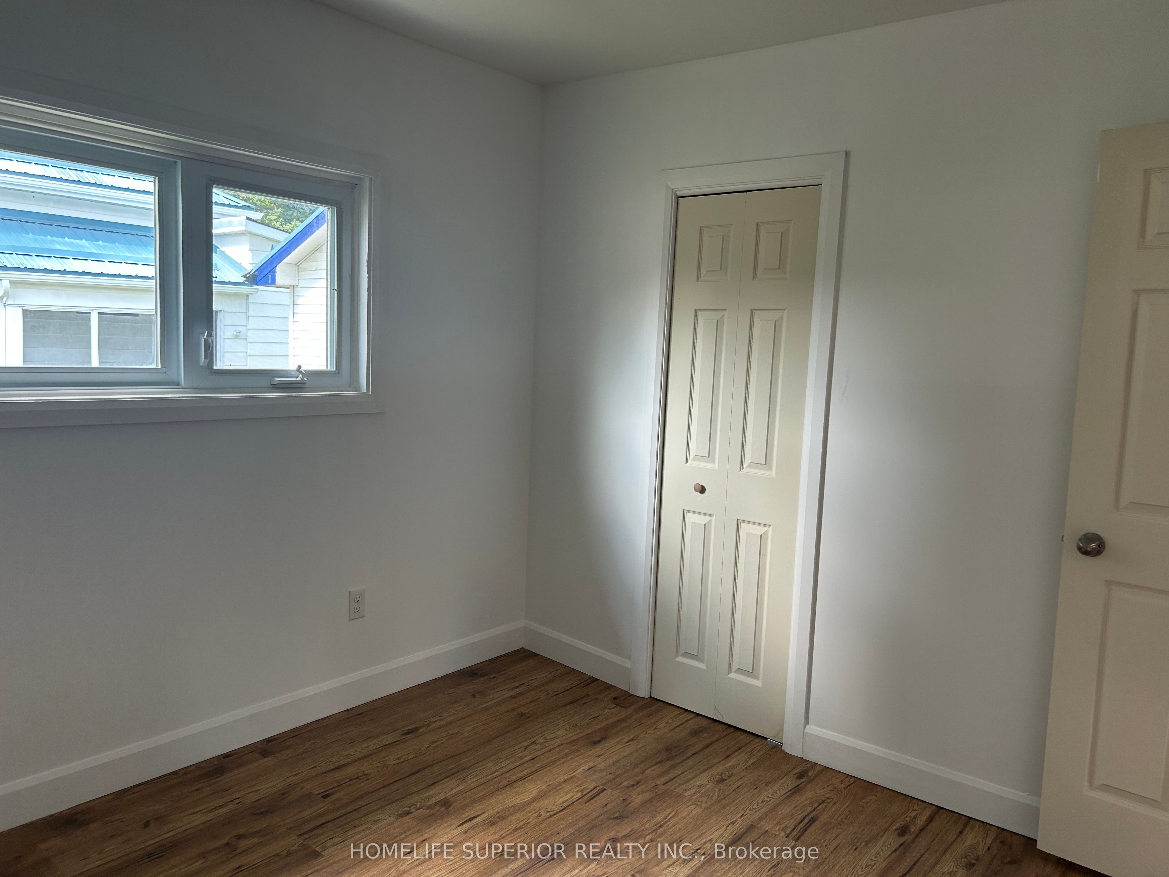 10 Main Street N Property Photo 12