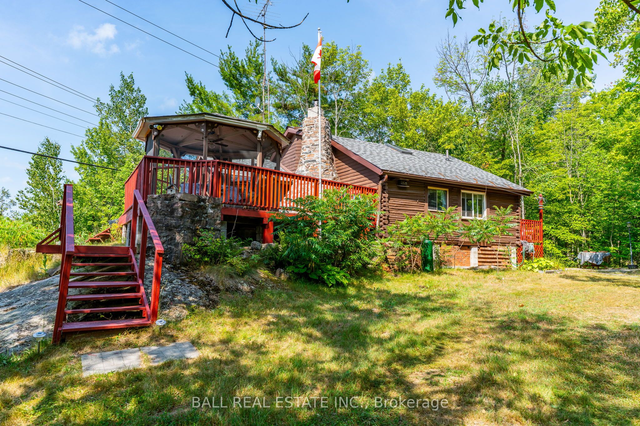 1017 Ewles Drive Property Photo 1