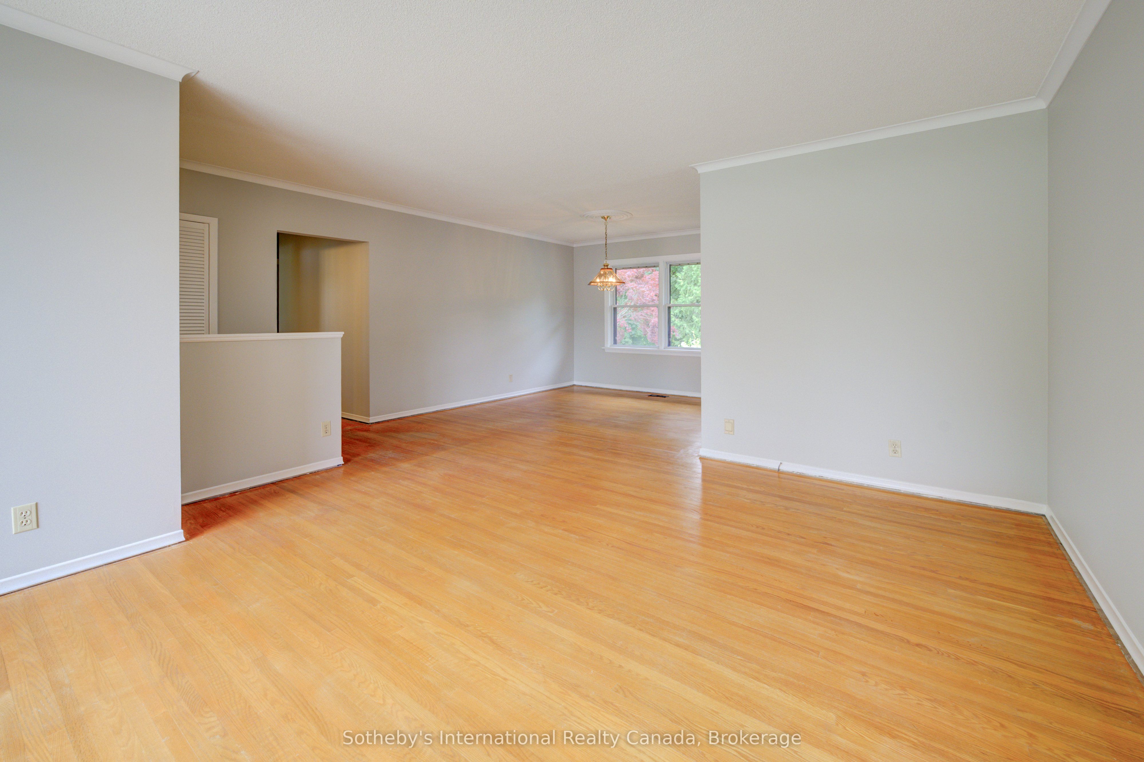 155 Gatewood Road Property Photo 5