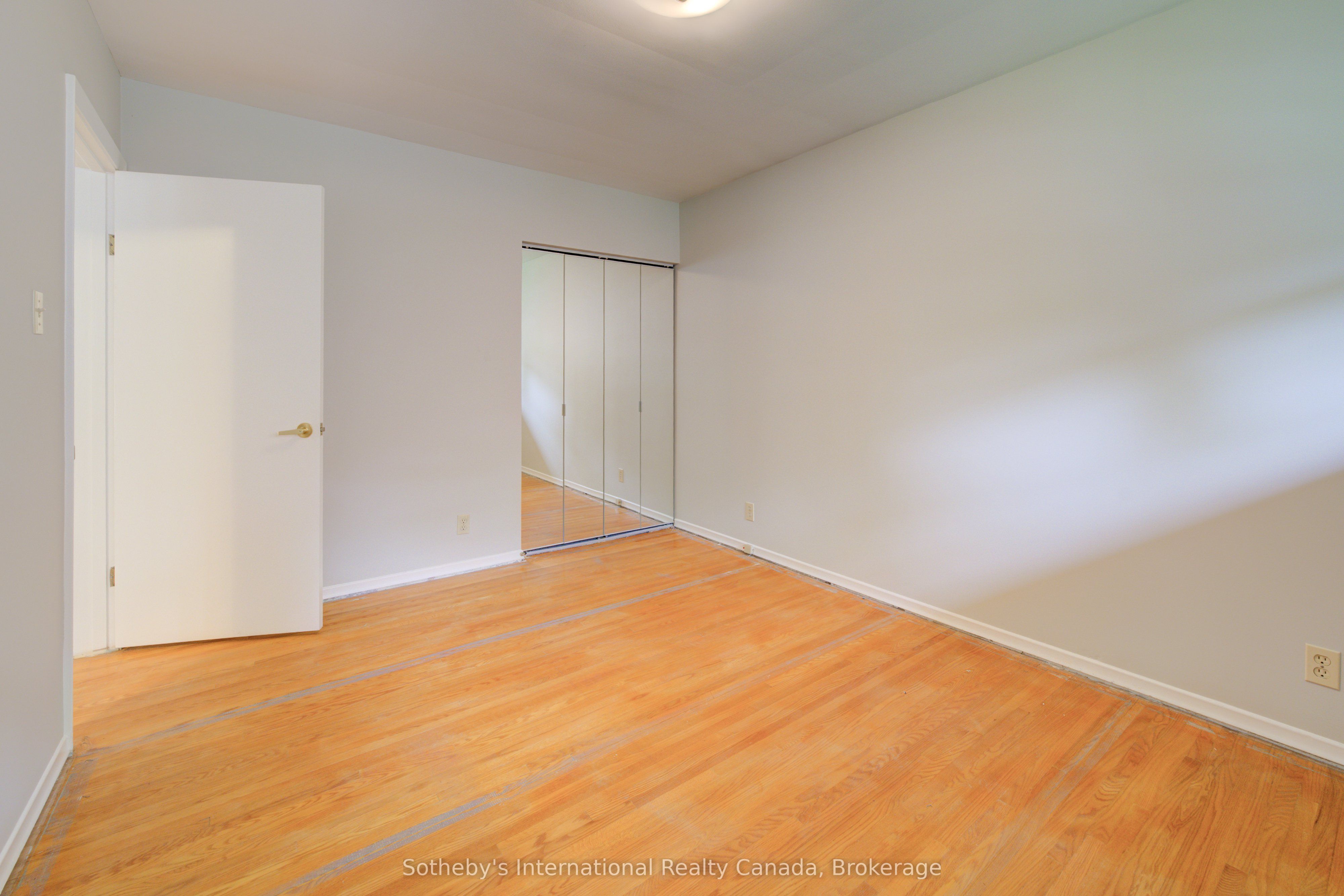 155 Gatewood Road Property Photo 19