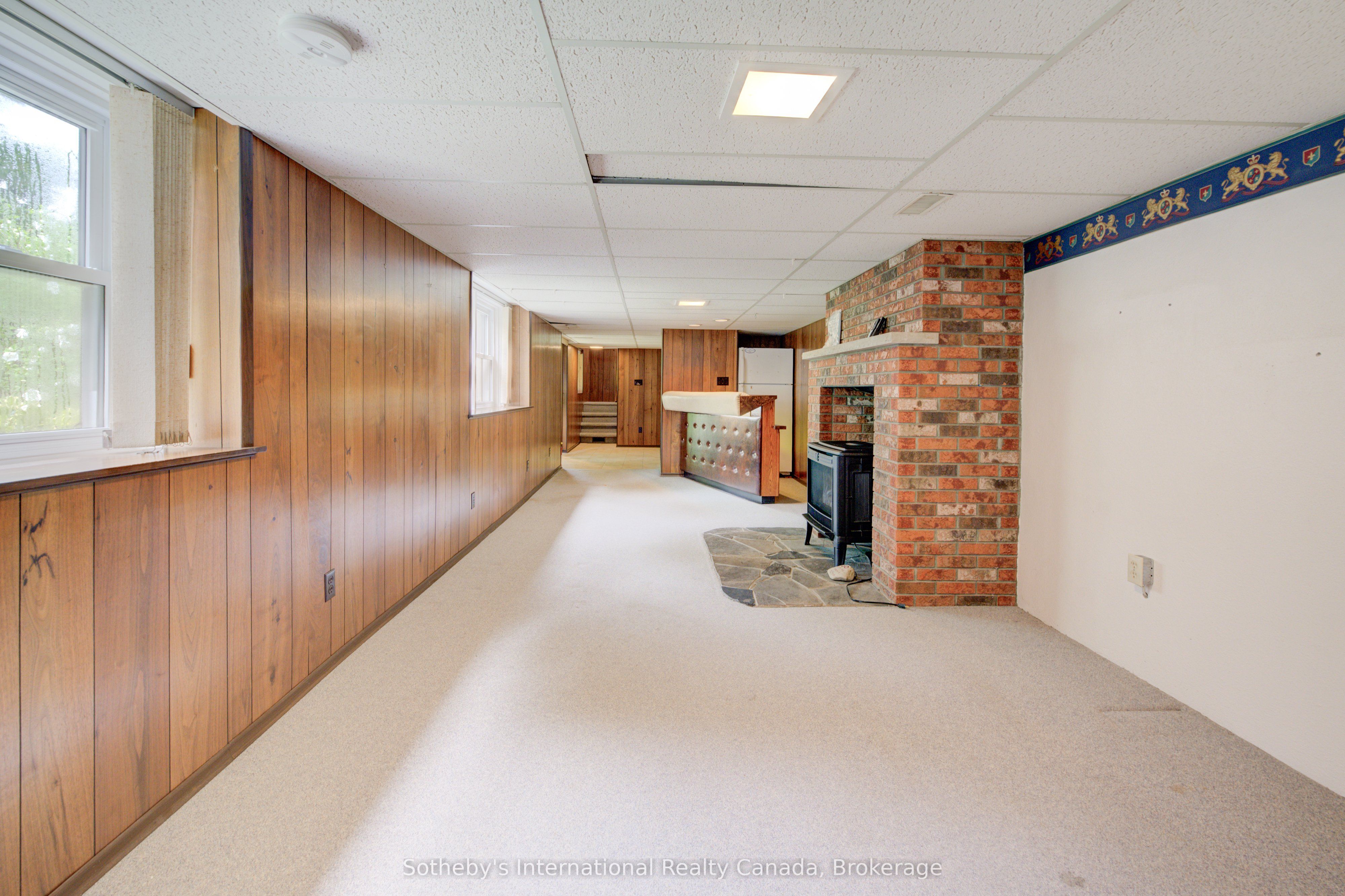 155 Gatewood Road Property Photo 23