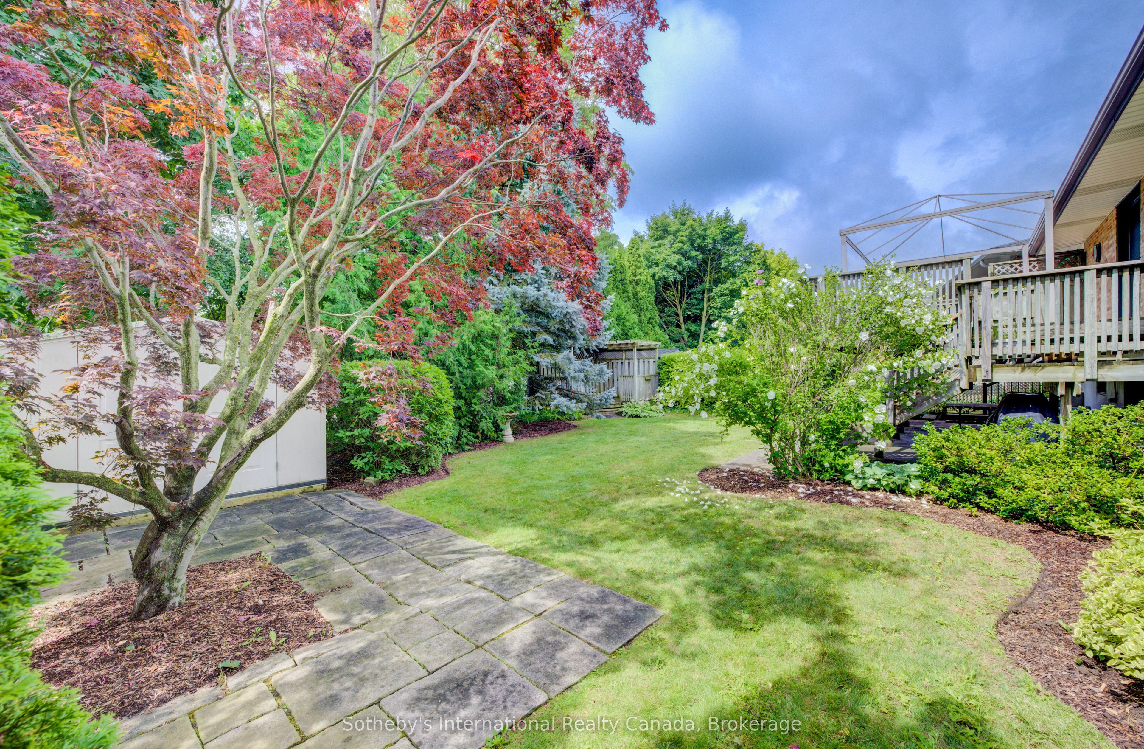 155 Gatewood Road Property Photo 27