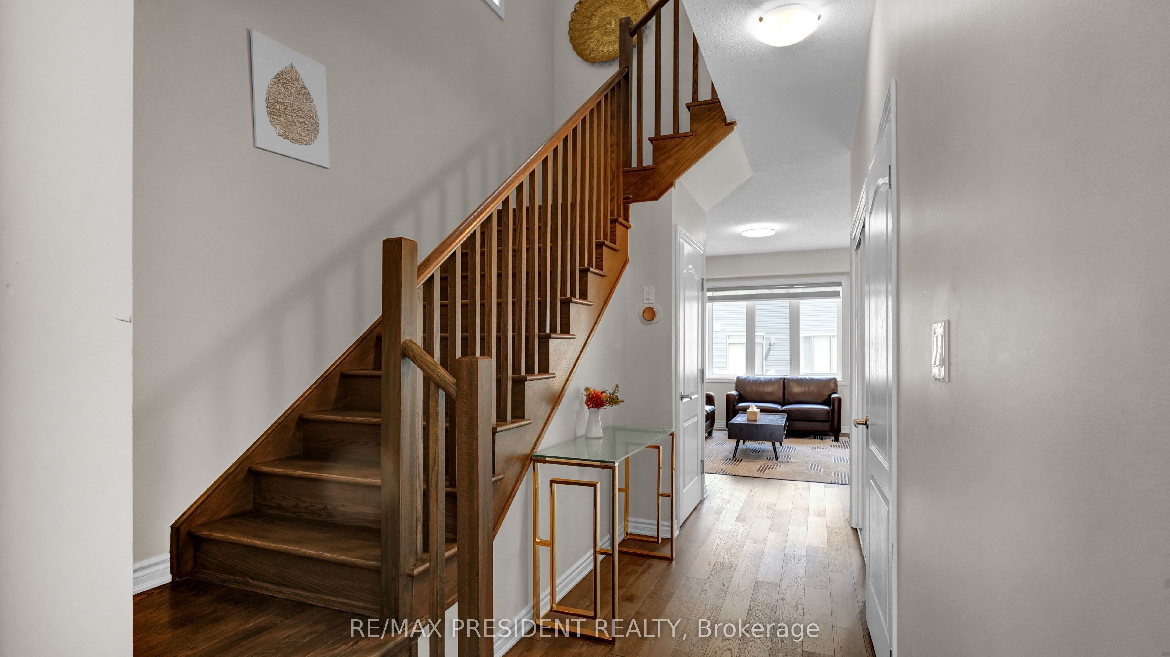 105 Eva Drive Property Photo 5