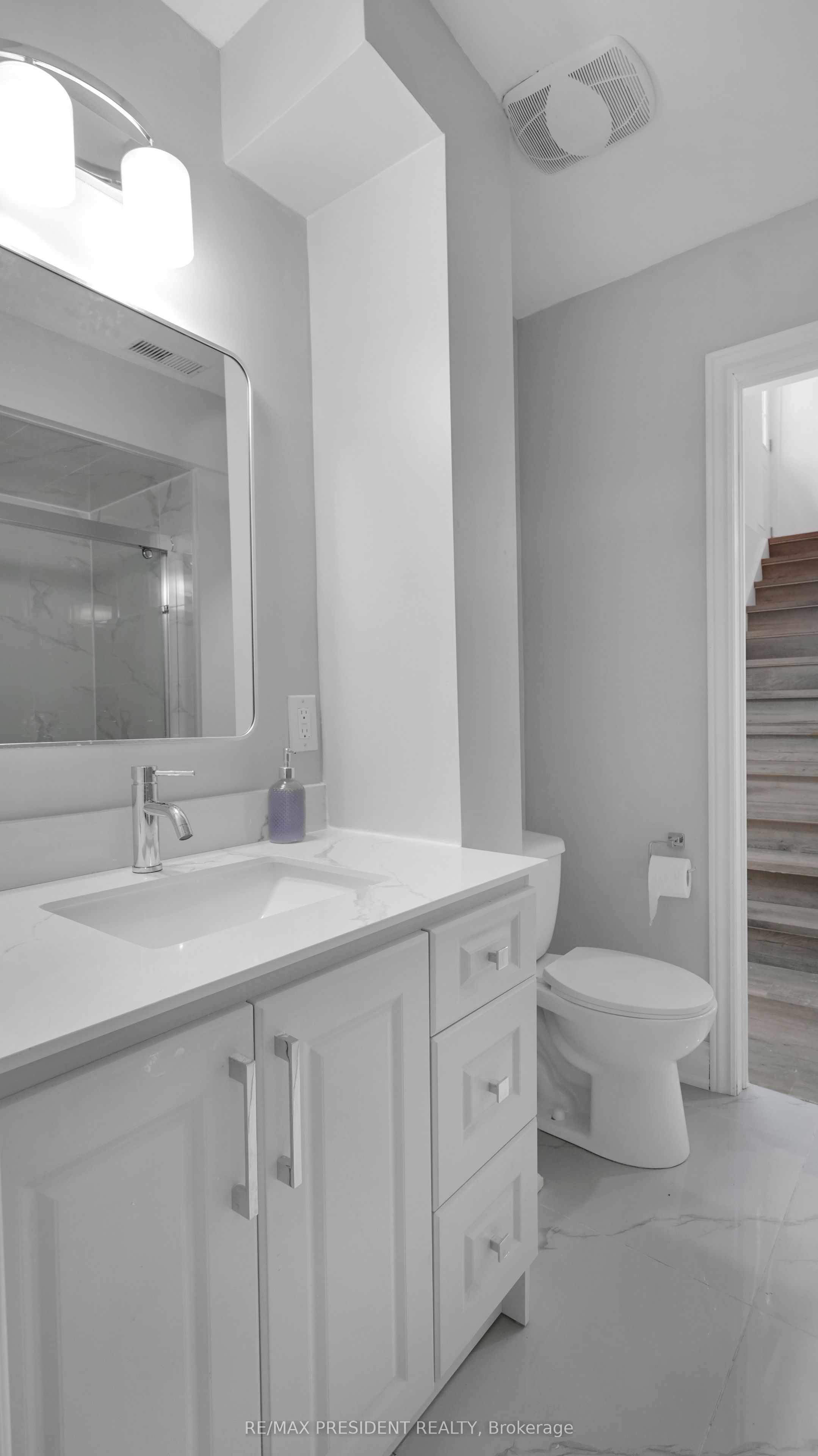 105 Eva Drive Property Photo 27