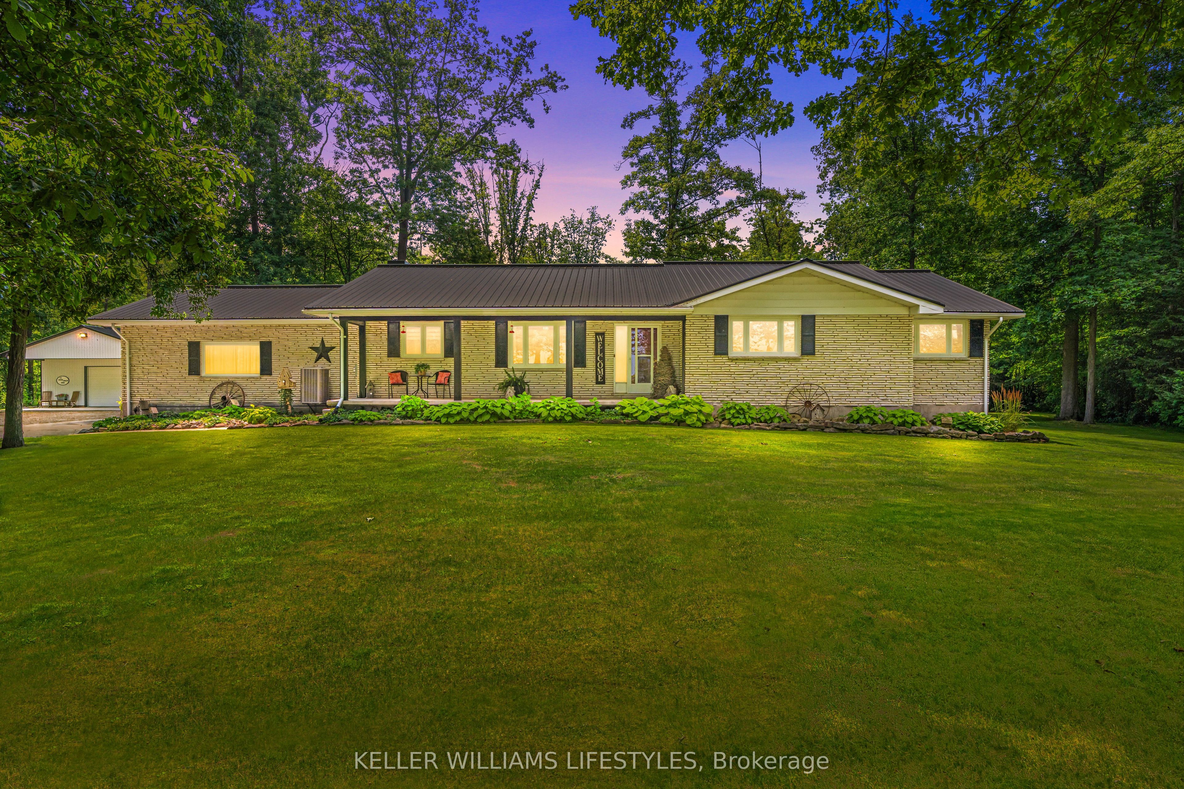 6545 Thomson Line Property Photo 1