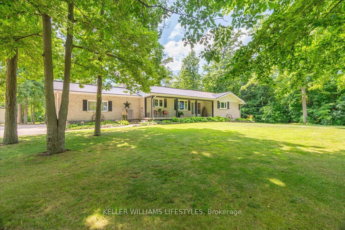 6545 Thomson Line Property Photo 5