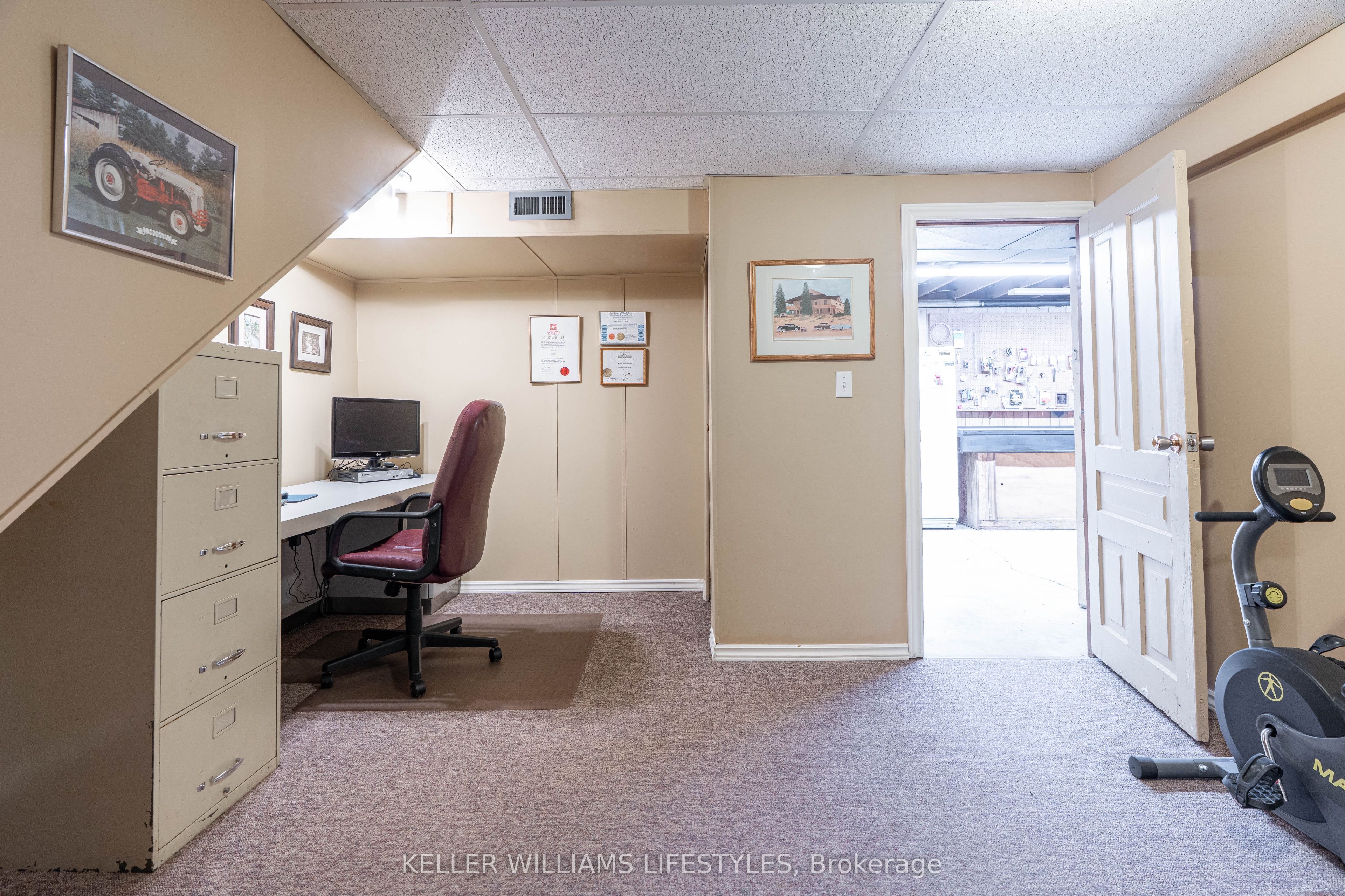 6545 Thomson Line Property Photo 25