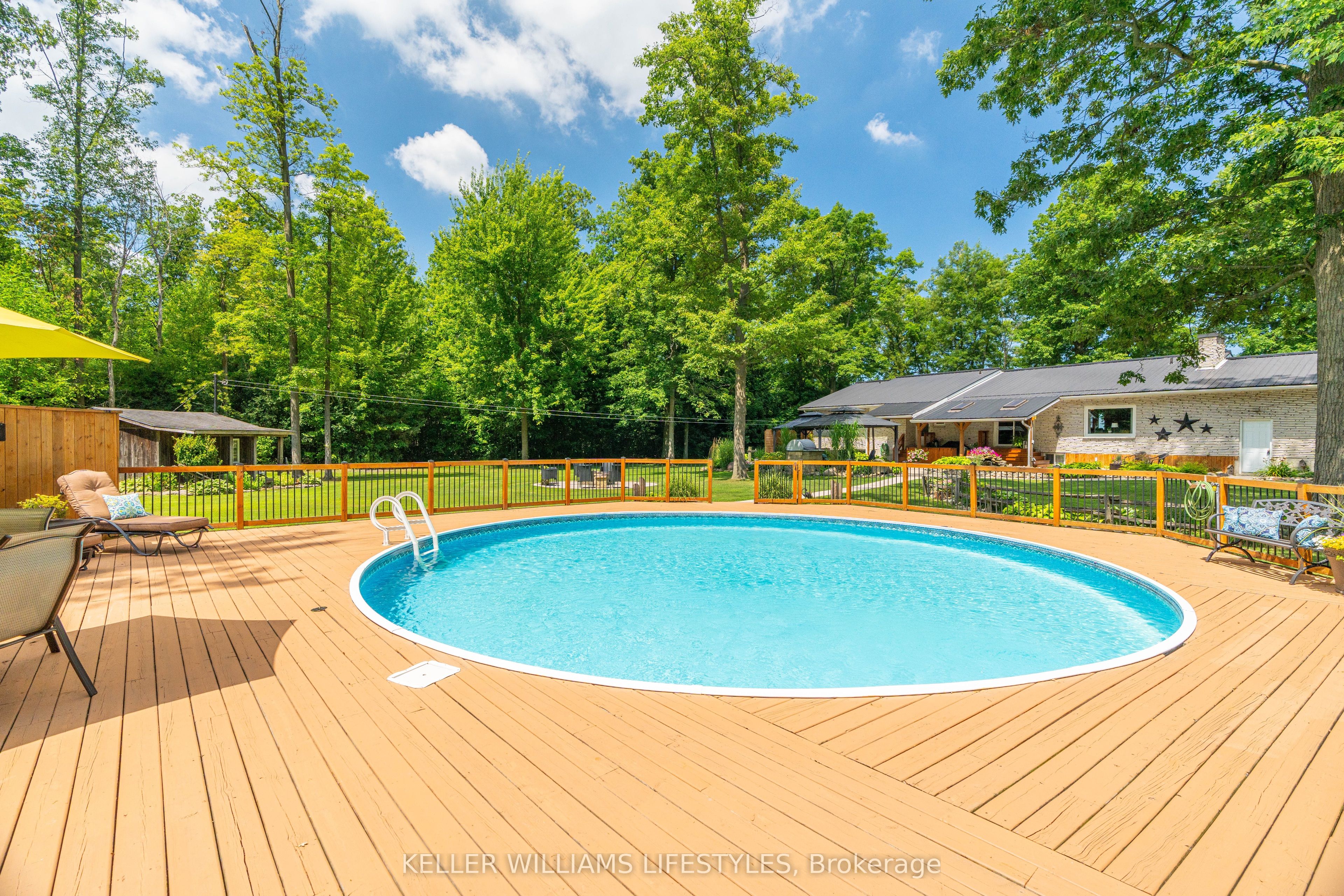 6545 Thomson Line Property Photo 35