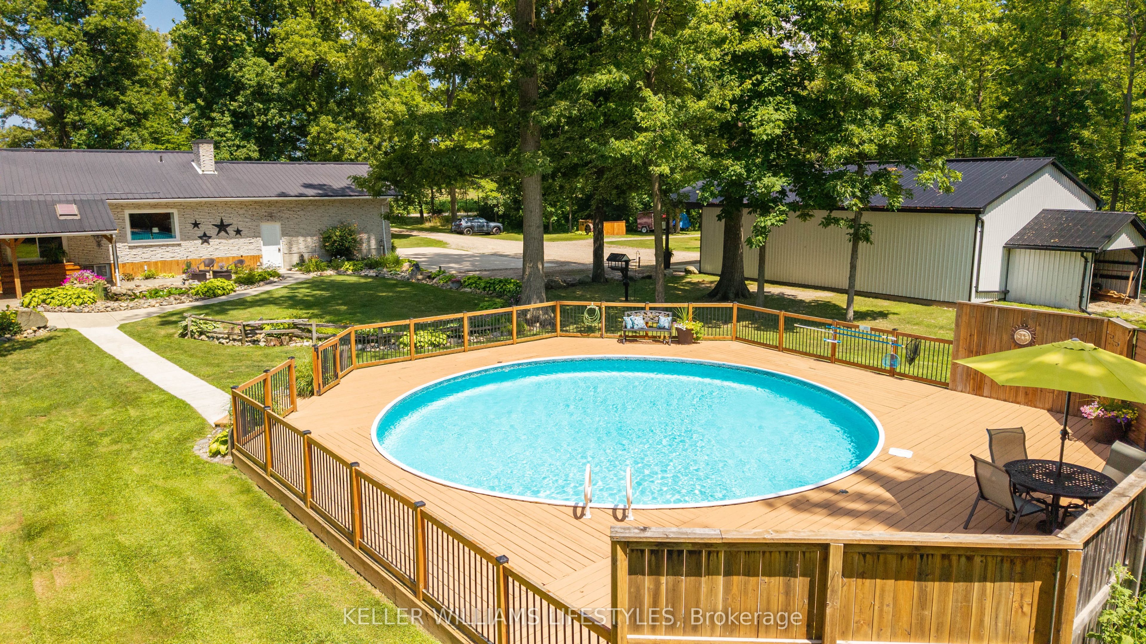 6545 Thomson Line Property Photo 48