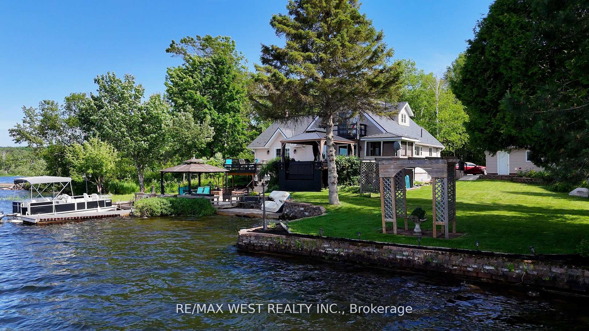 38 Turgeon Lane Property Photo 1