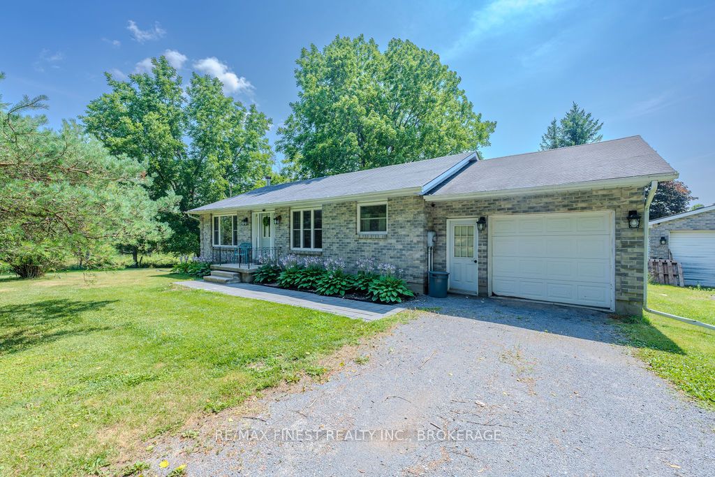 888 Simmons Road Property Photo 1