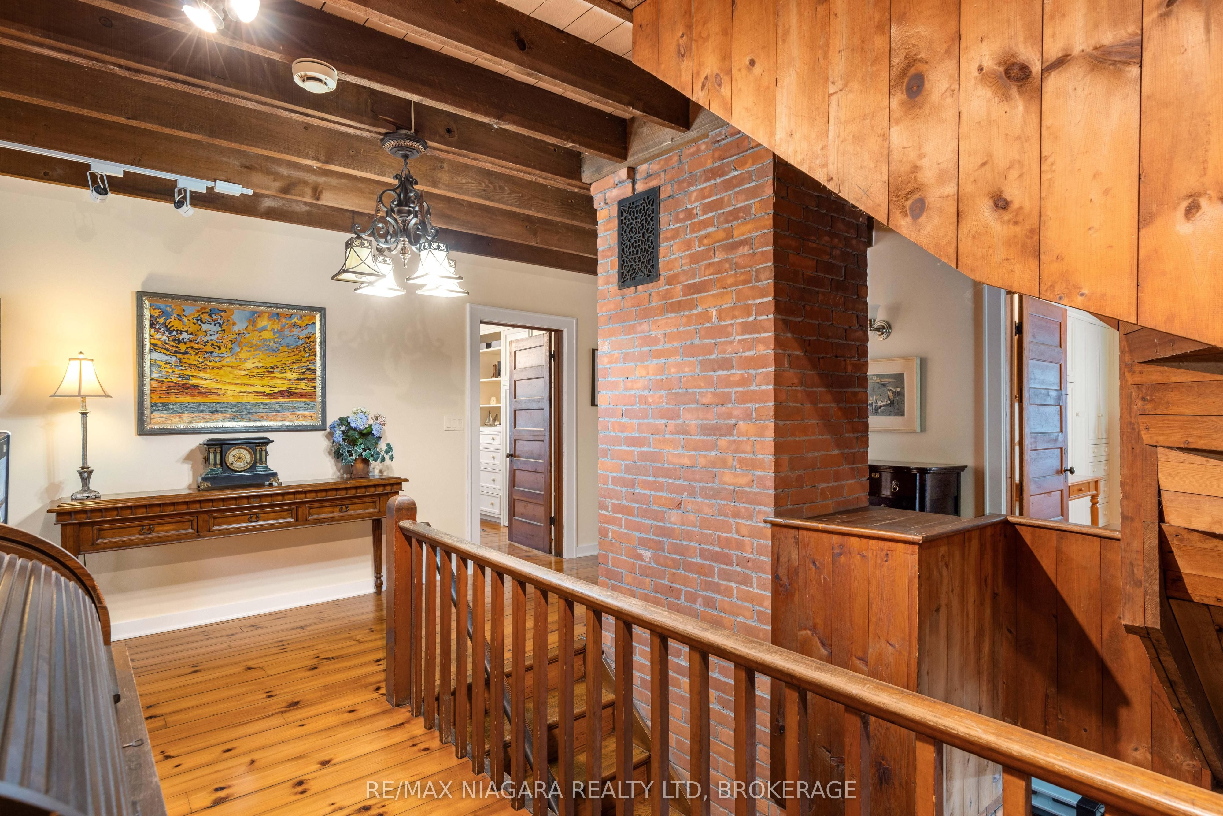 1661 Macdonald Drive Property Photo 21