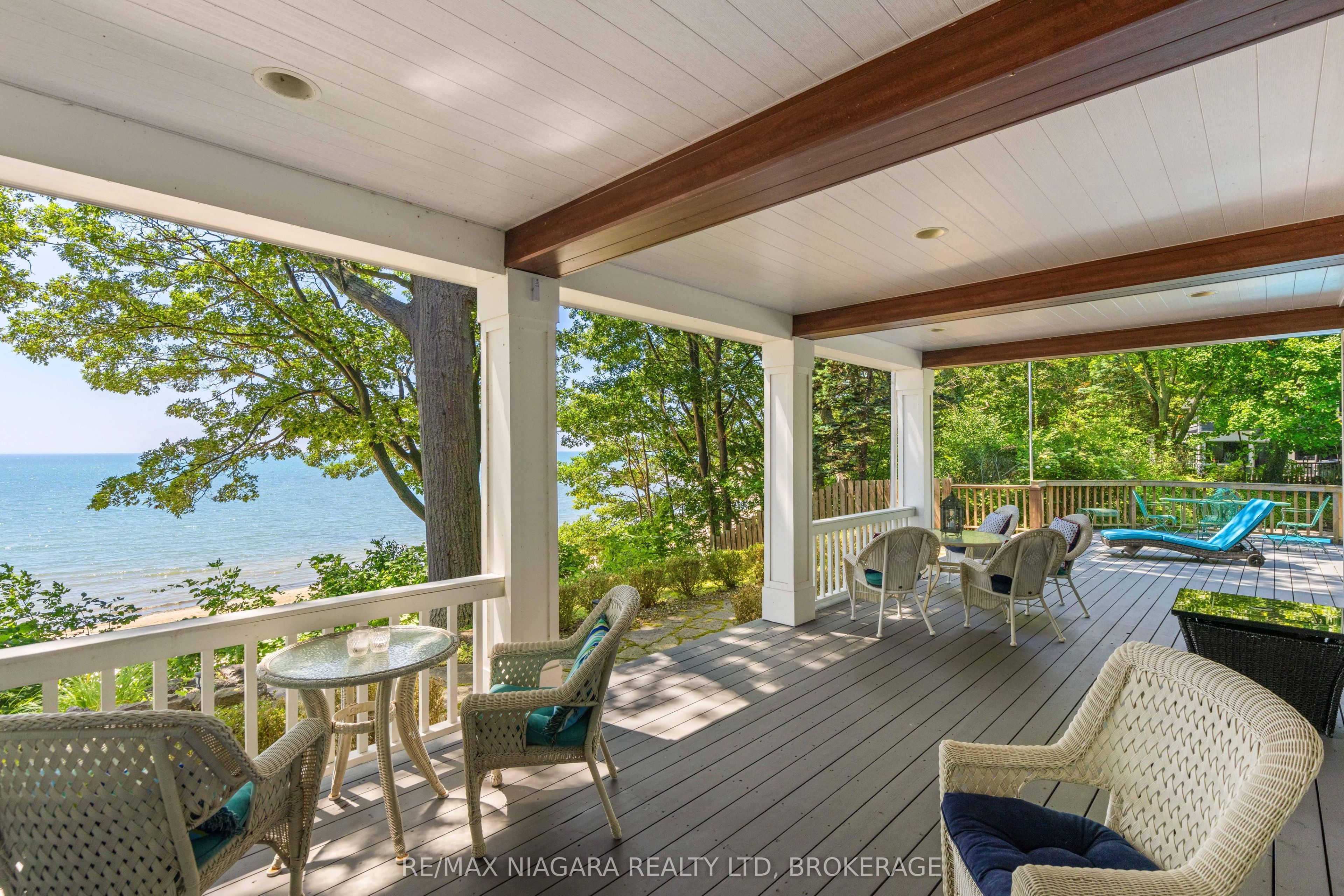 1661 Macdonald Drive Property Photo 37