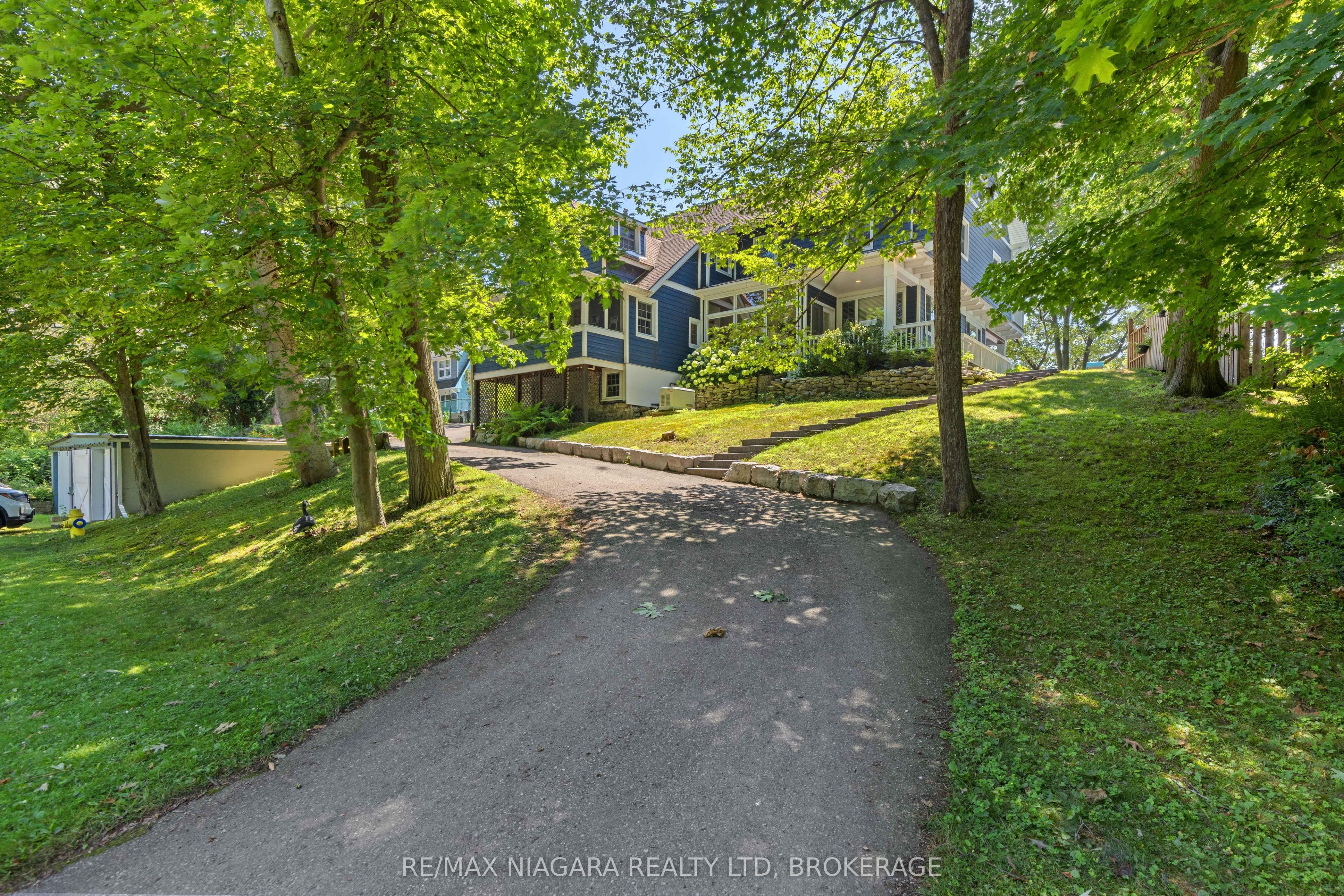 1661 Macdonald Drive Property Photo 45